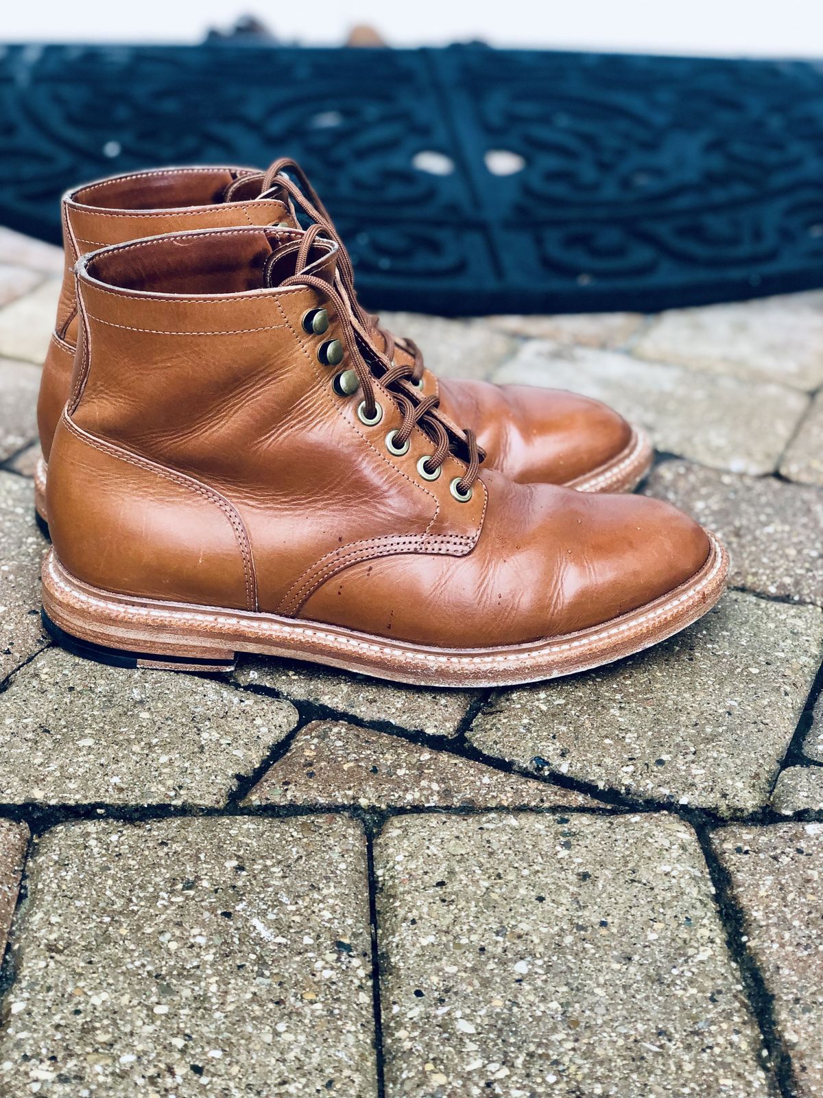 Photo by patinathunderdome on February 1, 2022 of the Grant Stone Diesel Boot in Badalassi Carlo Saddle Tan Minerva.