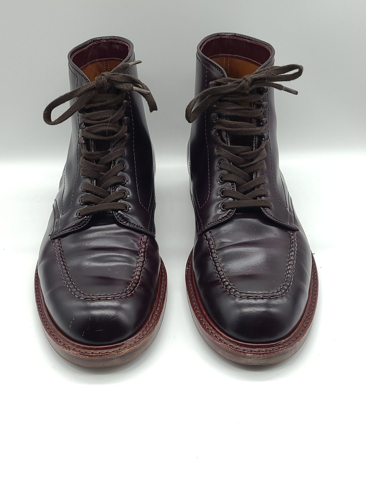 Photo by patinathunderdome on February 6, 2022 of the Alden Indy Boot in Horween Color 8 Shell Cordovan.