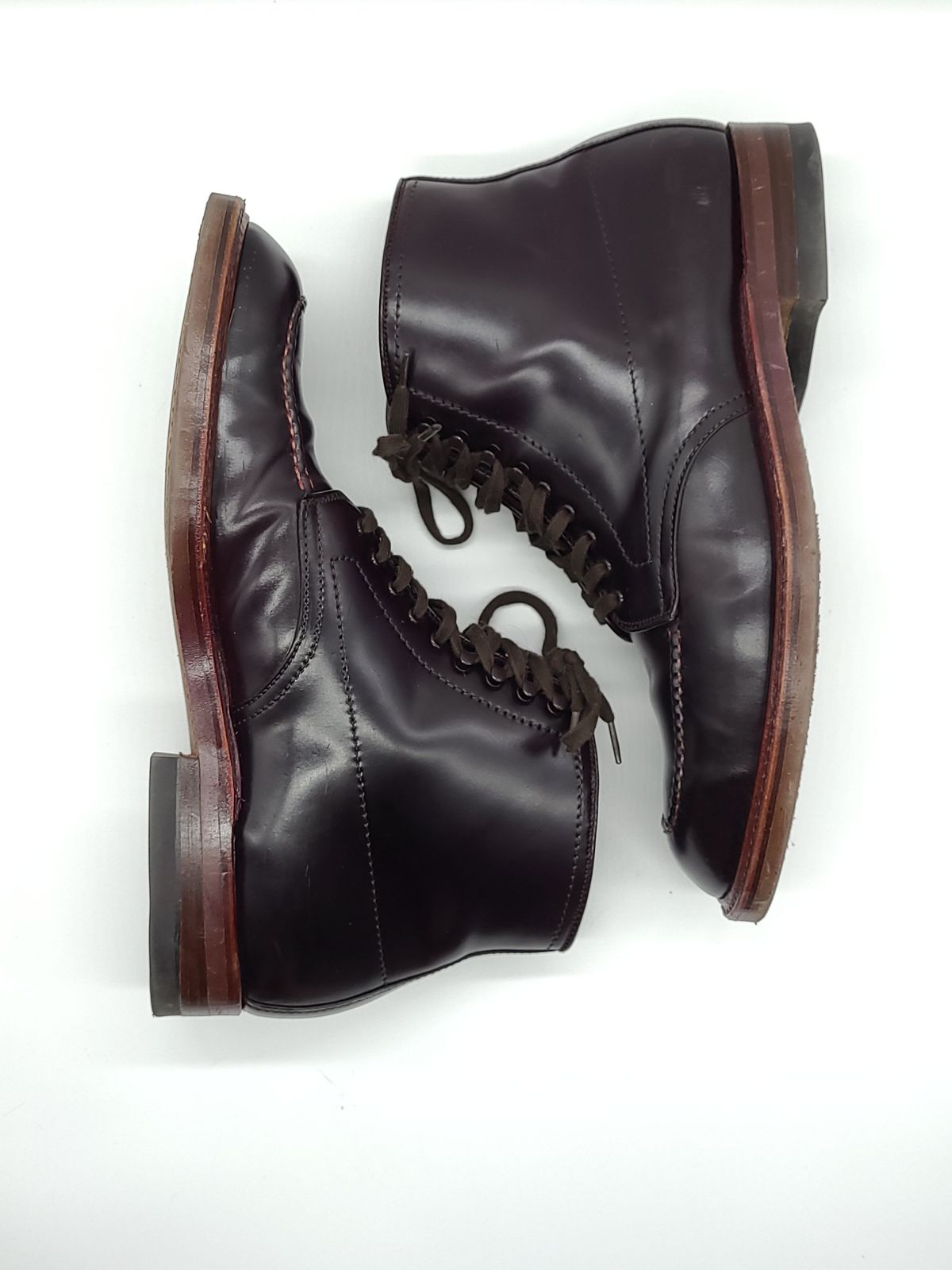 Photo by patinathunderdome on February 6, 2022 of the Alden Indy Boot in Horween Color 8 Shell Cordovan.