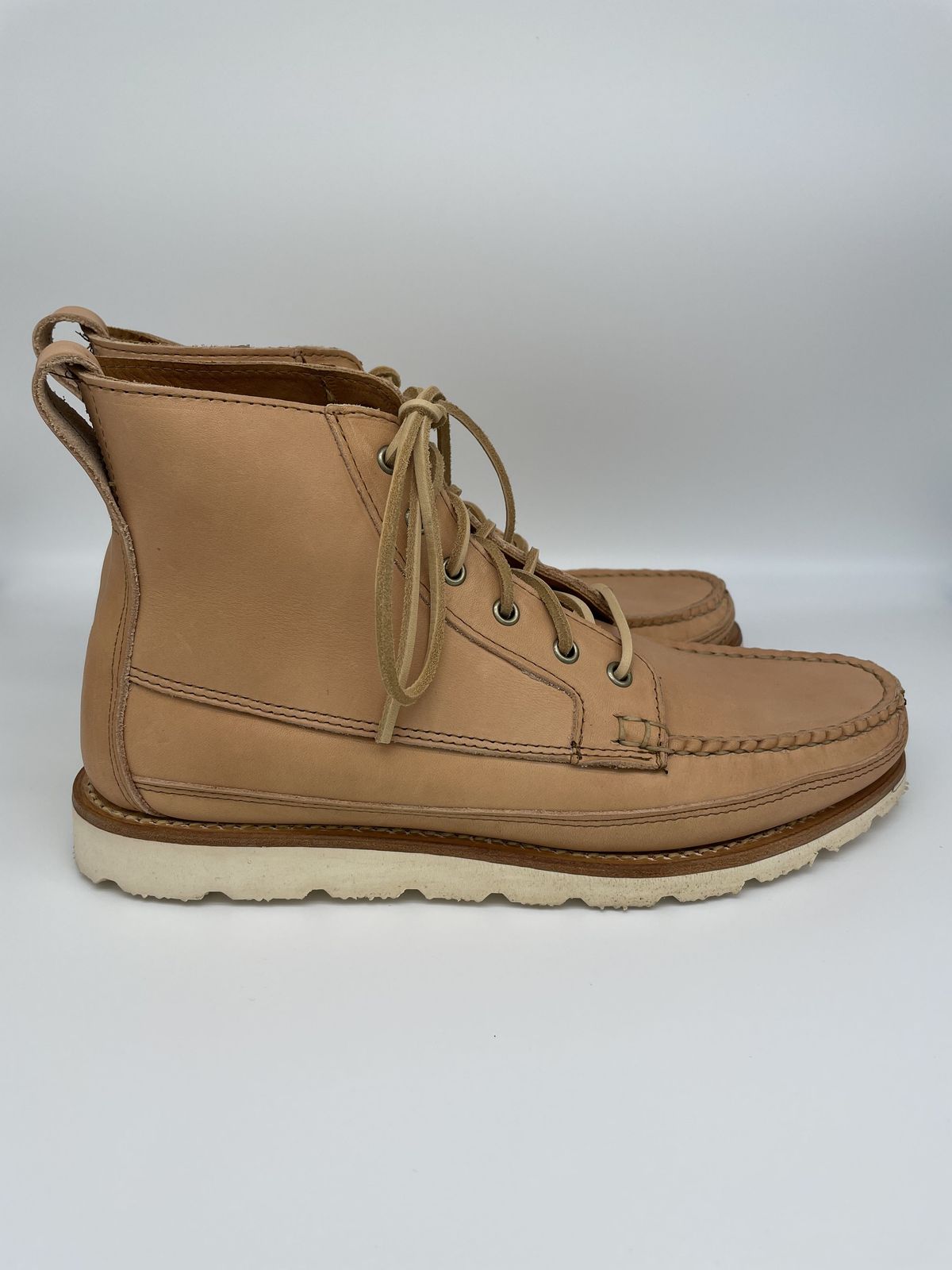 Photo by patinathunderdome on September 30, 2021 of the Rancourt & Co. Harrison Boot Redux in Horween Natural Essex.