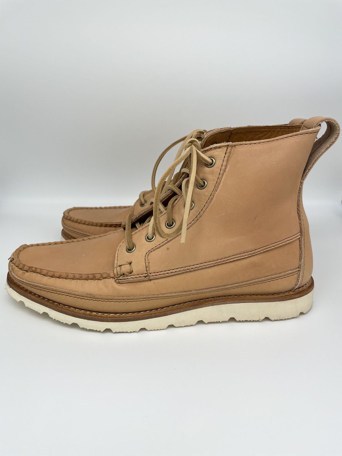 Photo by patinathunderdome on September 30, 2021 of the Rancourt & Co. Harrison Boot Redux in Horween Natural Essex.