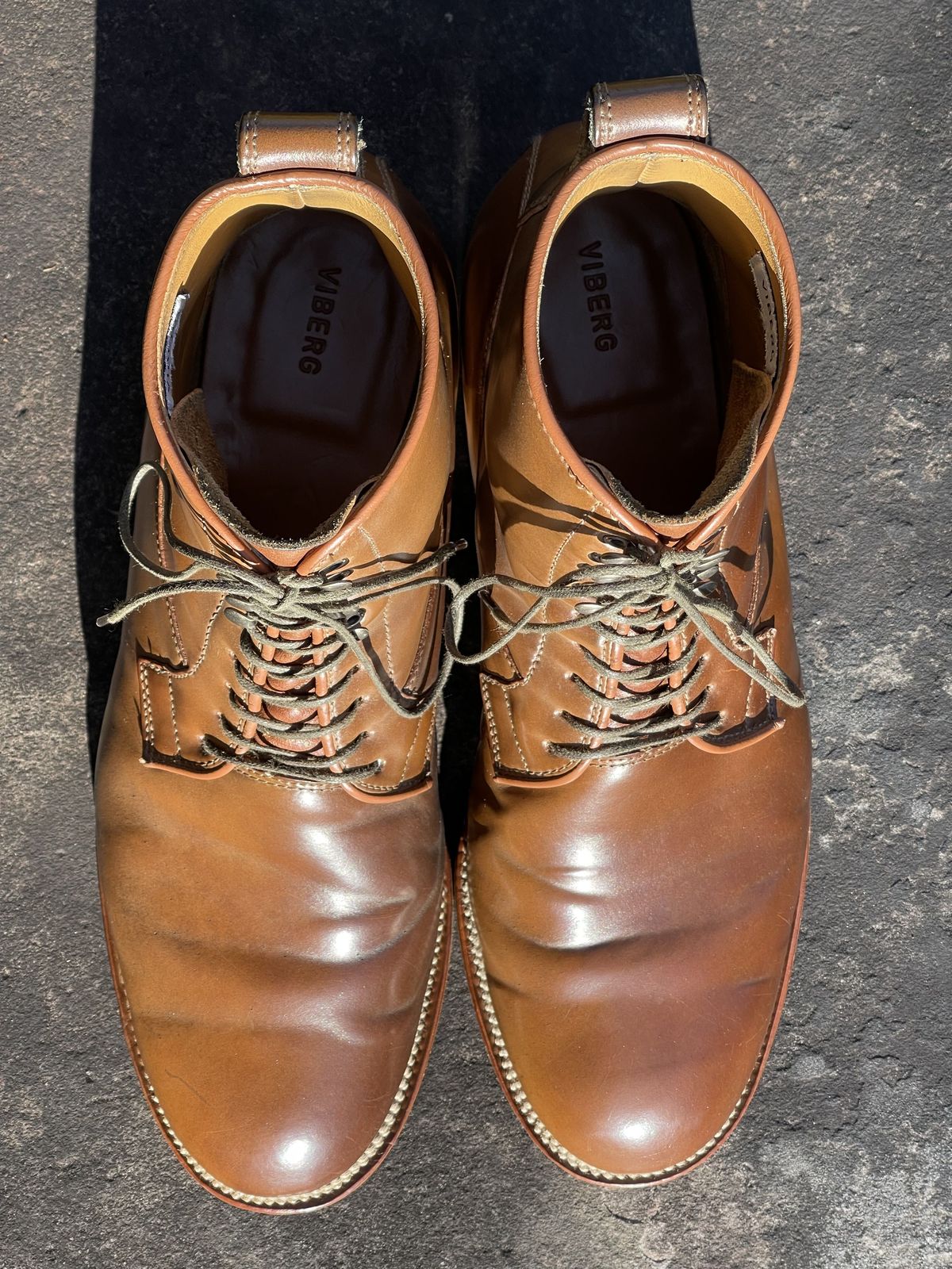 Photo by patinathunderdome on December 4, 2021 of the Viberg Country Boot in Horween Bourbon Shell Cordovan.
