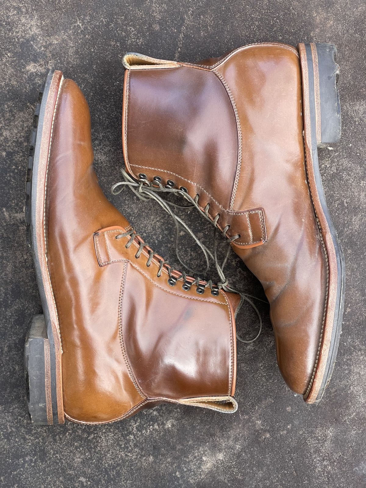 Photo by patinathunderdome on January 3, 2022 of the Viberg Country Boot in Horween Bourbon Shell Cordovan.