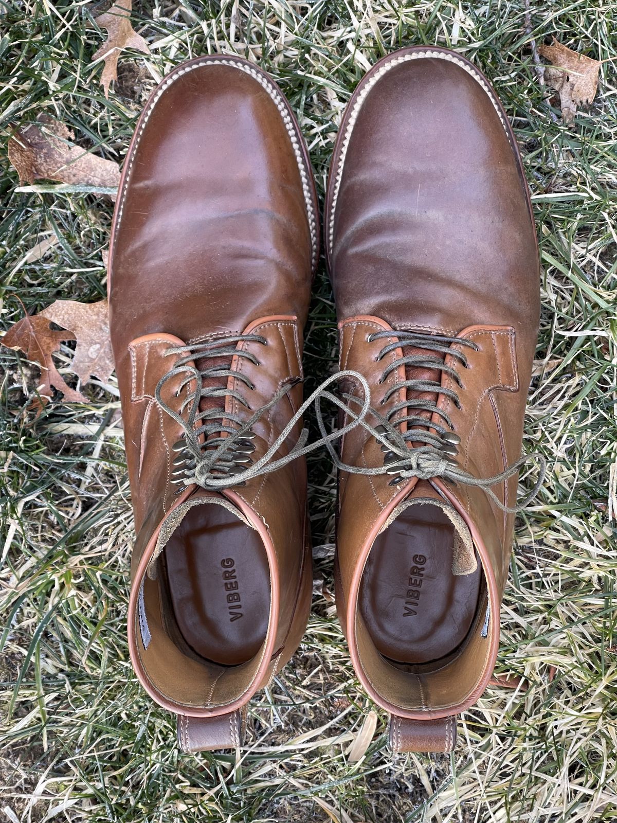 Photo by patinathunderdome on March 4, 2022 of the Viberg Country Boot in Horween Bourbon Shell Cordovan.