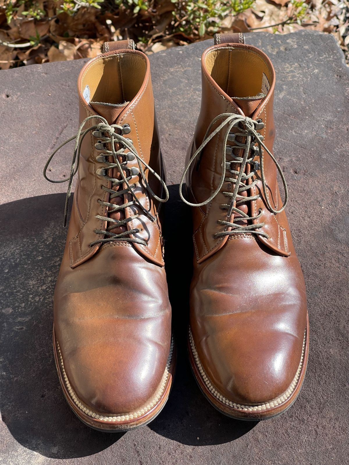 Photo by patinathunderdome on April 3, 2022 of the Viberg Country Boot in Horween Bourbon Shell Cordovan.