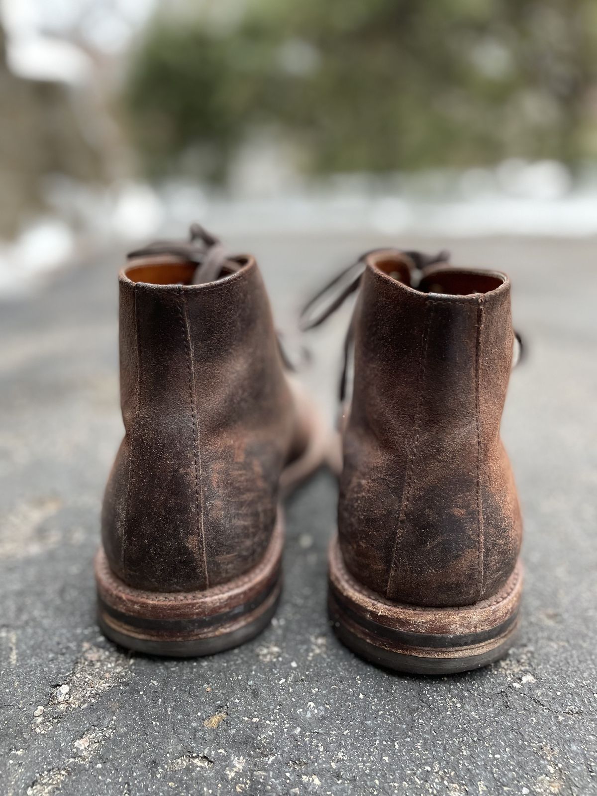 Photo by patinathunderdome on February 2, 2022 of the Grant Stone Edward Boot in C.F. Stead Tobacco Waxy Commander Suede.