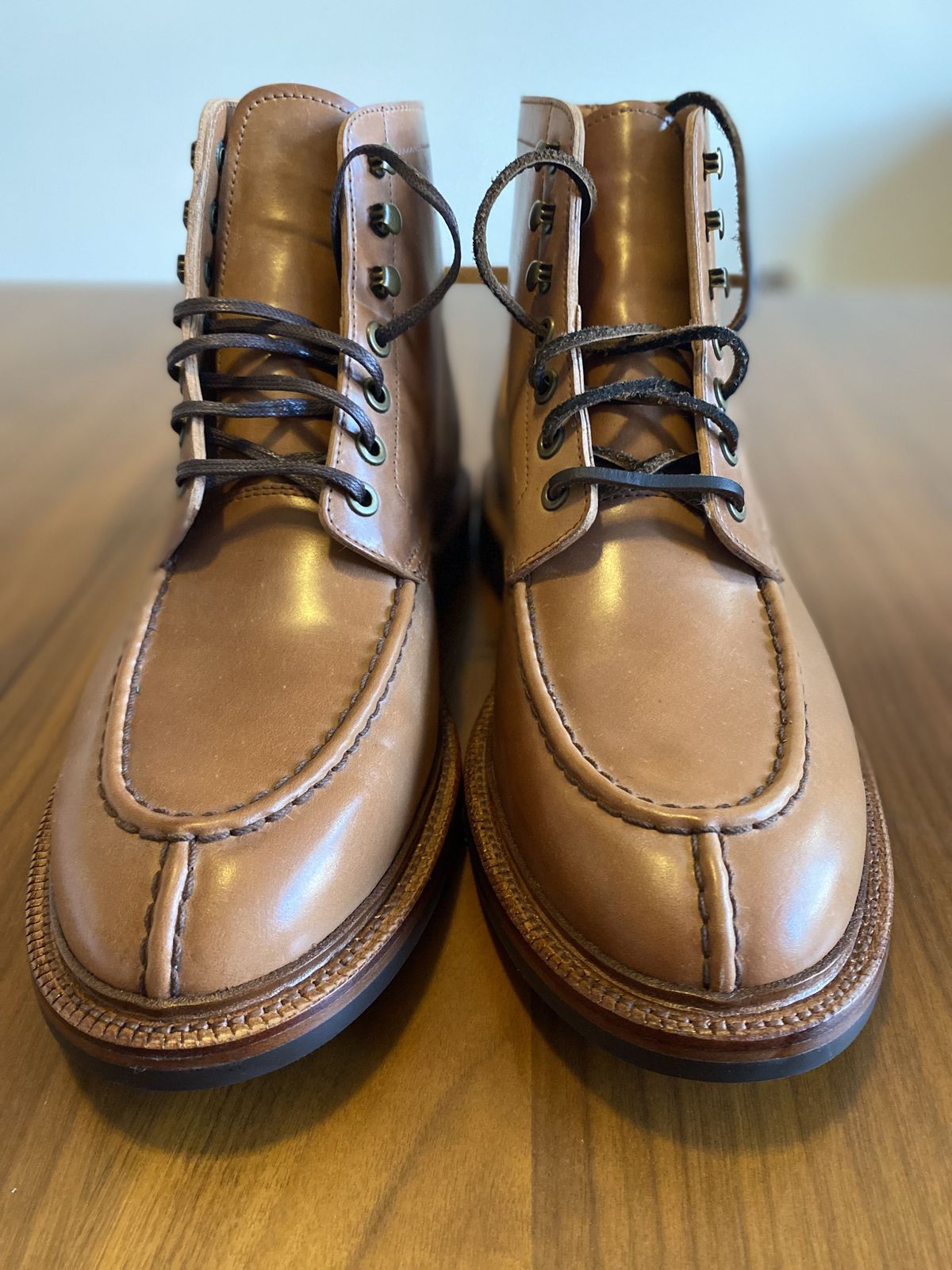 Photo by patinathunderdome on October 5, 2021 of the Grant Stone Ottawa Boot in Horween Honey Glazed Shell Cordovan.