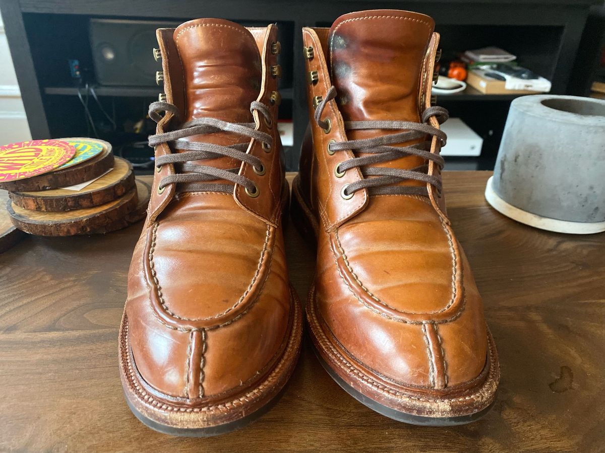 Photo by patinathunderdome on May 7, 2022 of the Grant Stone Ottawa Boot in Horween Honey Glazed Shell Cordovan.