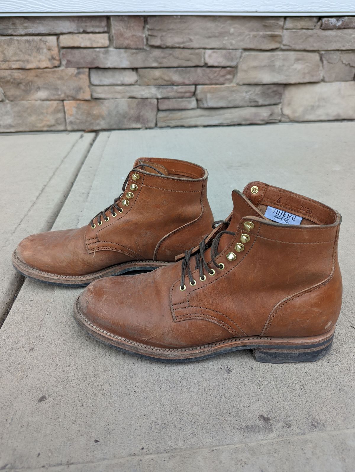 Photo by patinathunderdome on February 5, 2022 of the Viberg Service Boot in Maryam Cuoio Horsebutt.