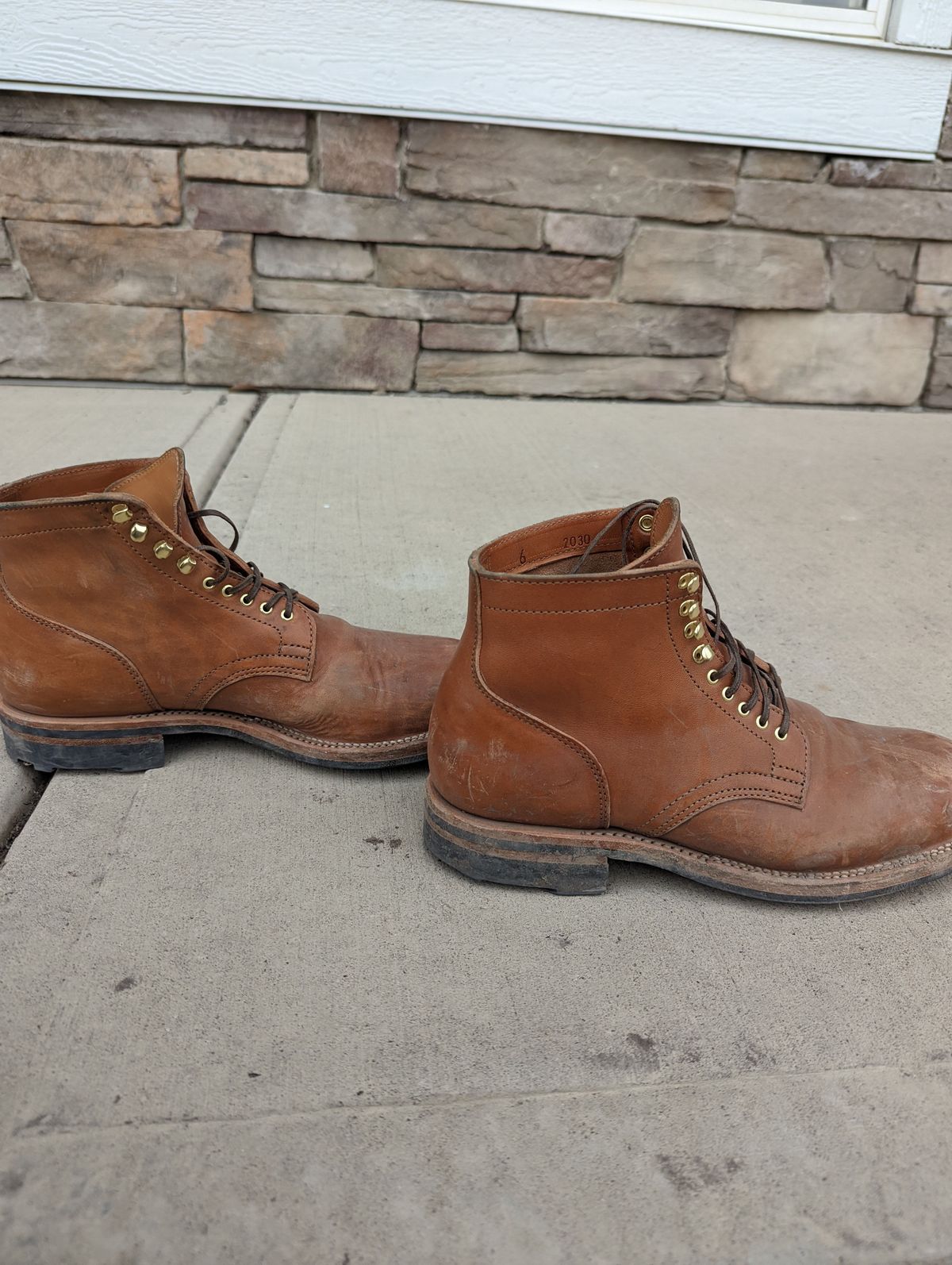 Photo by patinathunderdome on February 5, 2022 of the Viberg Service Boot in Maryam Cuoio Horsebutt.