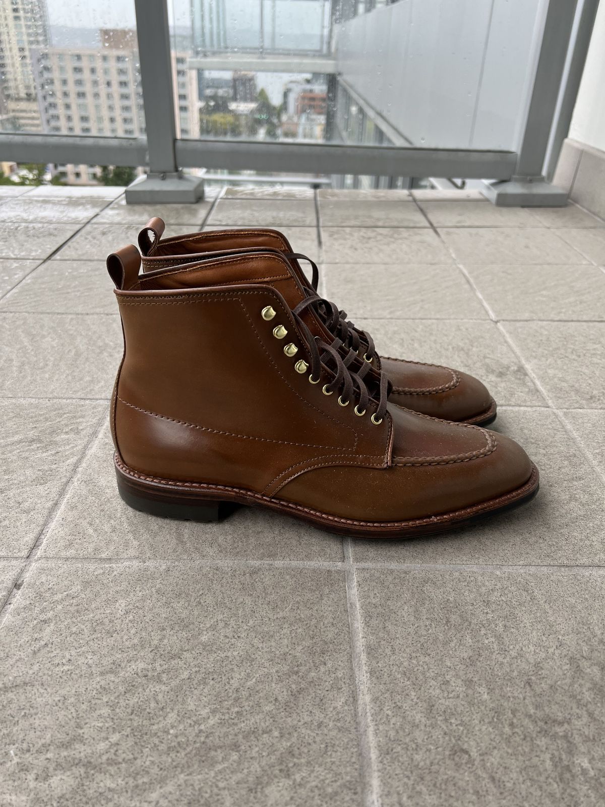 Photo by patinathunderdome on September 30, 2021 of the Alden Indy Boot in Horween Whisky Shell Cordovan.
