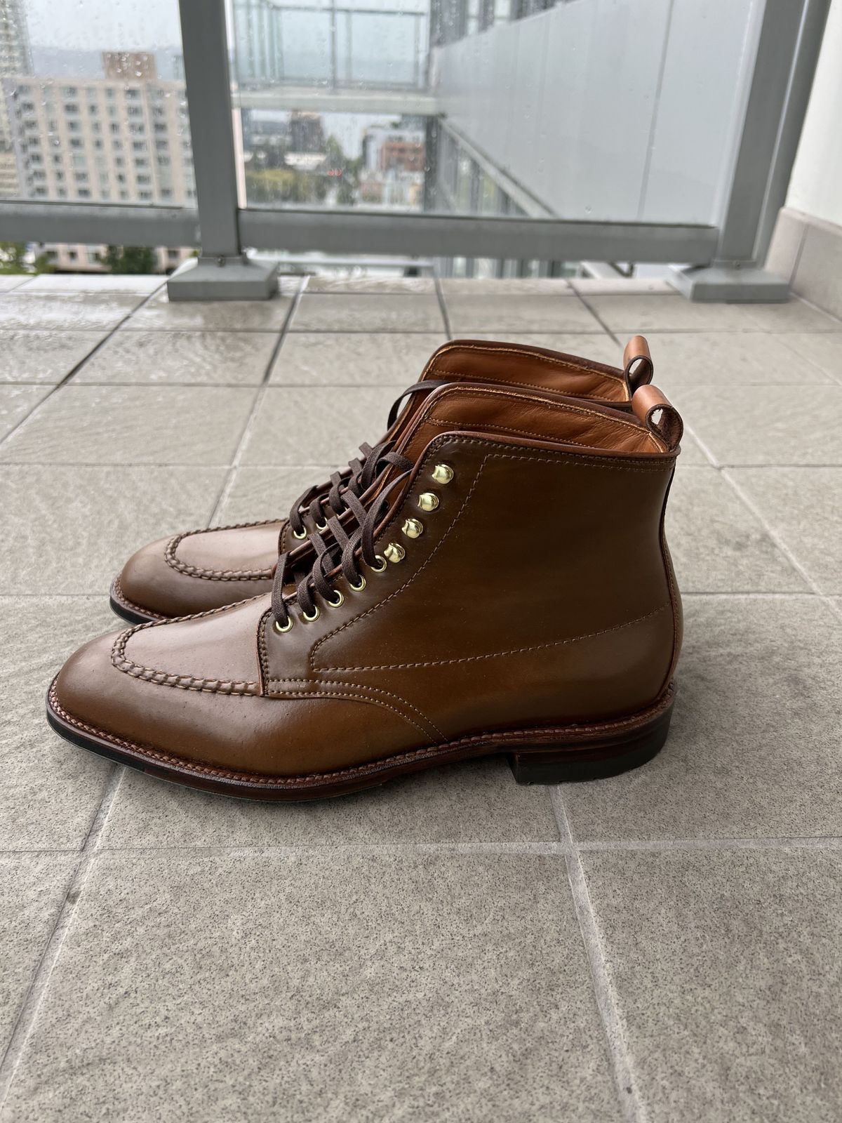 Photo by patinathunderdome on September 30, 2021 of the Alden Indy Boot in Horween Whisky Shell Cordovan.