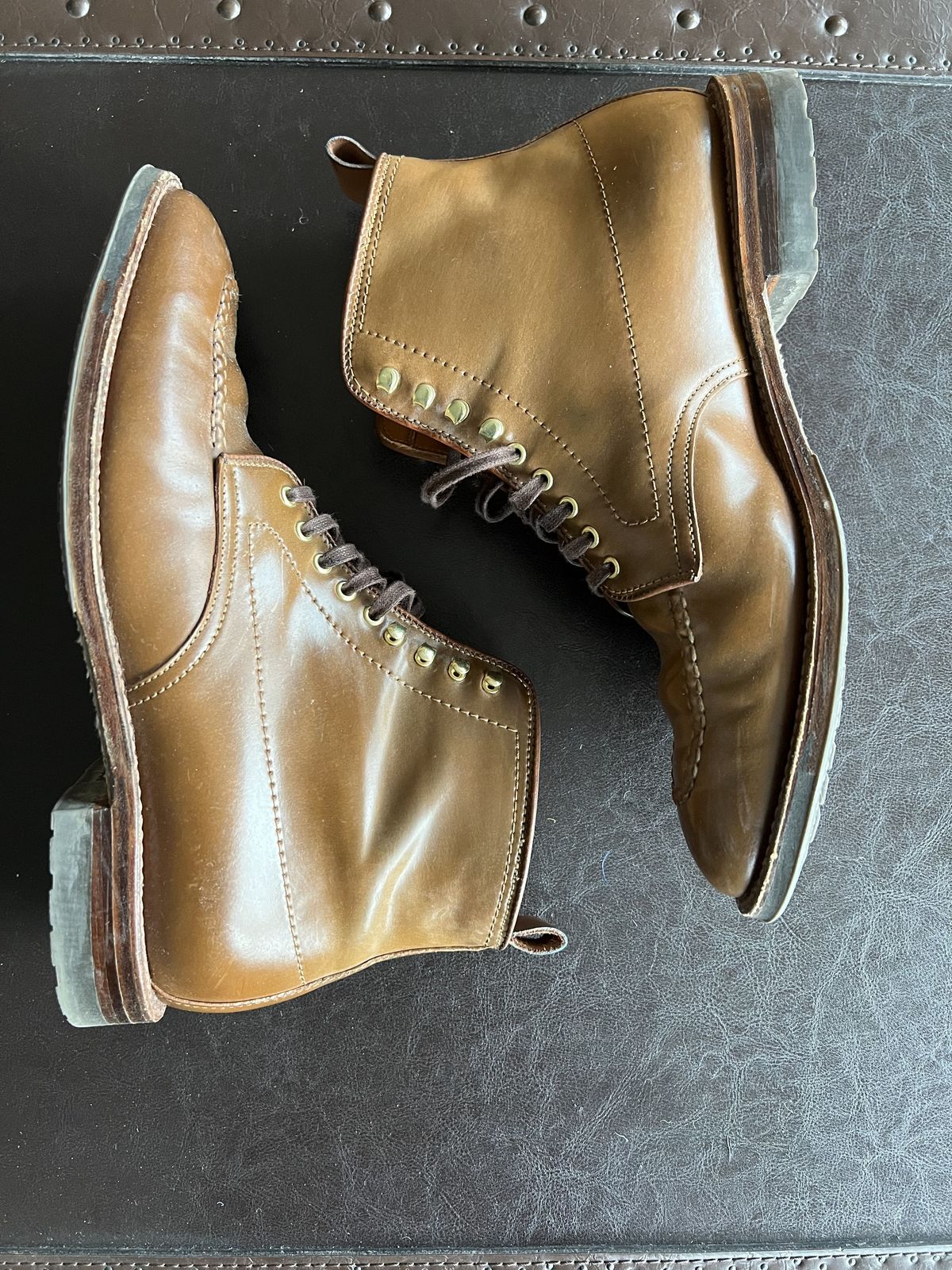 Photo by patinathunderdome on November 4, 2021 of the Alden Indy Boot in Horween Whisky Shell Cordovan.