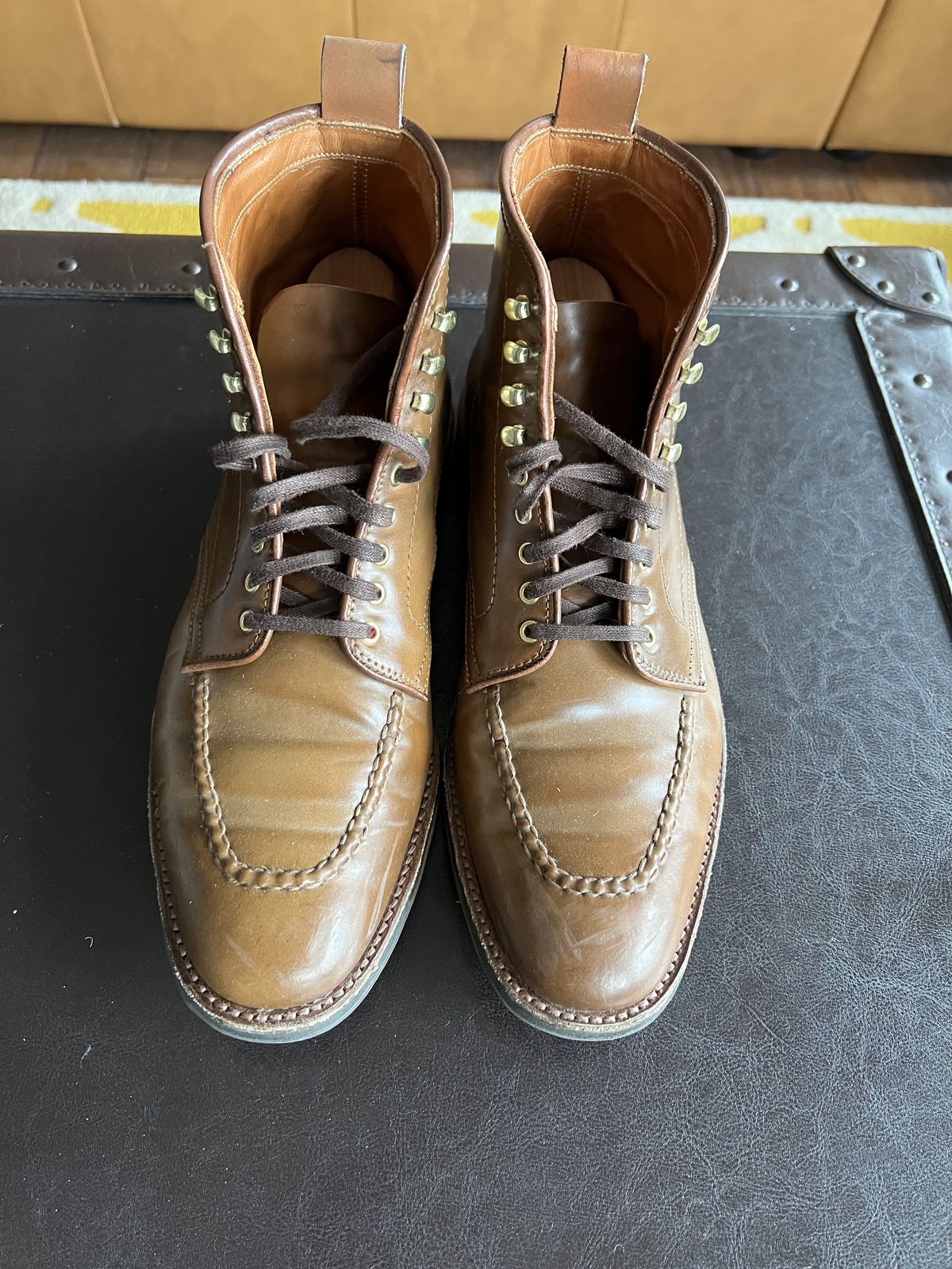Photo by patinathunderdome on November 4, 2021 of the Alden Indy Boot in Horween Whisky Shell Cordovan.