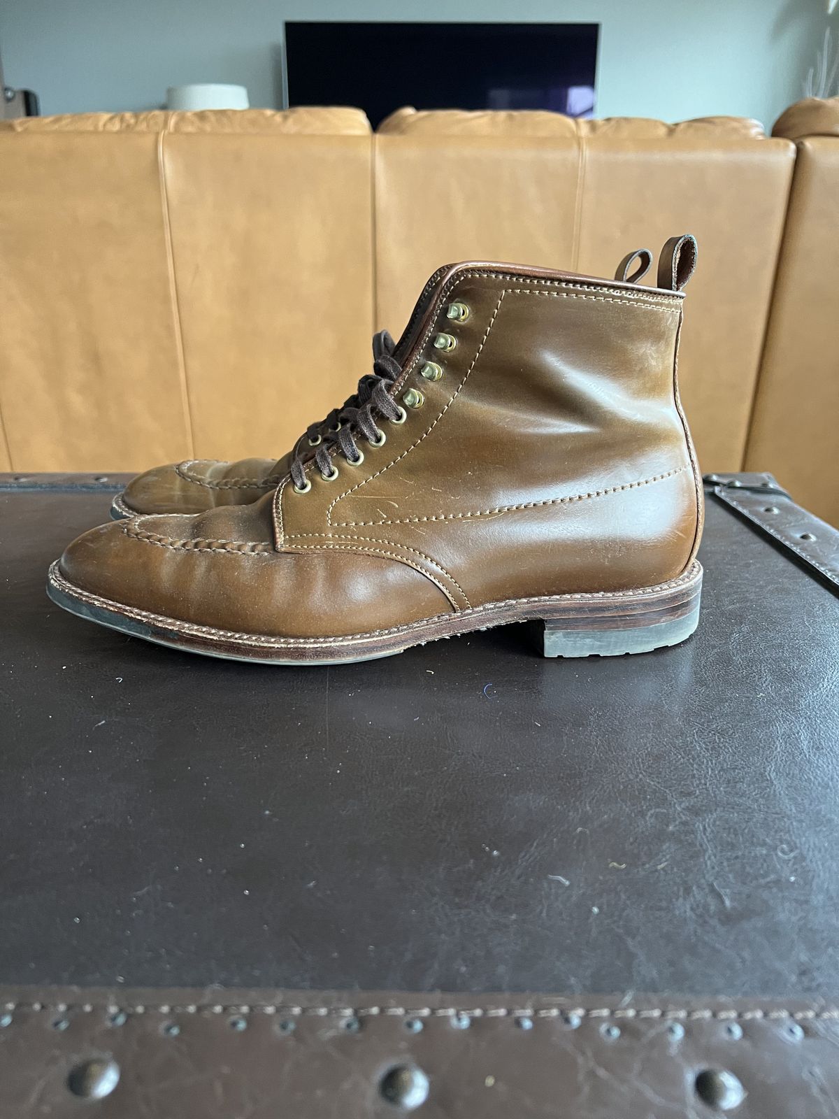 Photo by patinathunderdome on November 4, 2021 of the Alden Indy Boot in Horween Whisky Shell Cordovan.