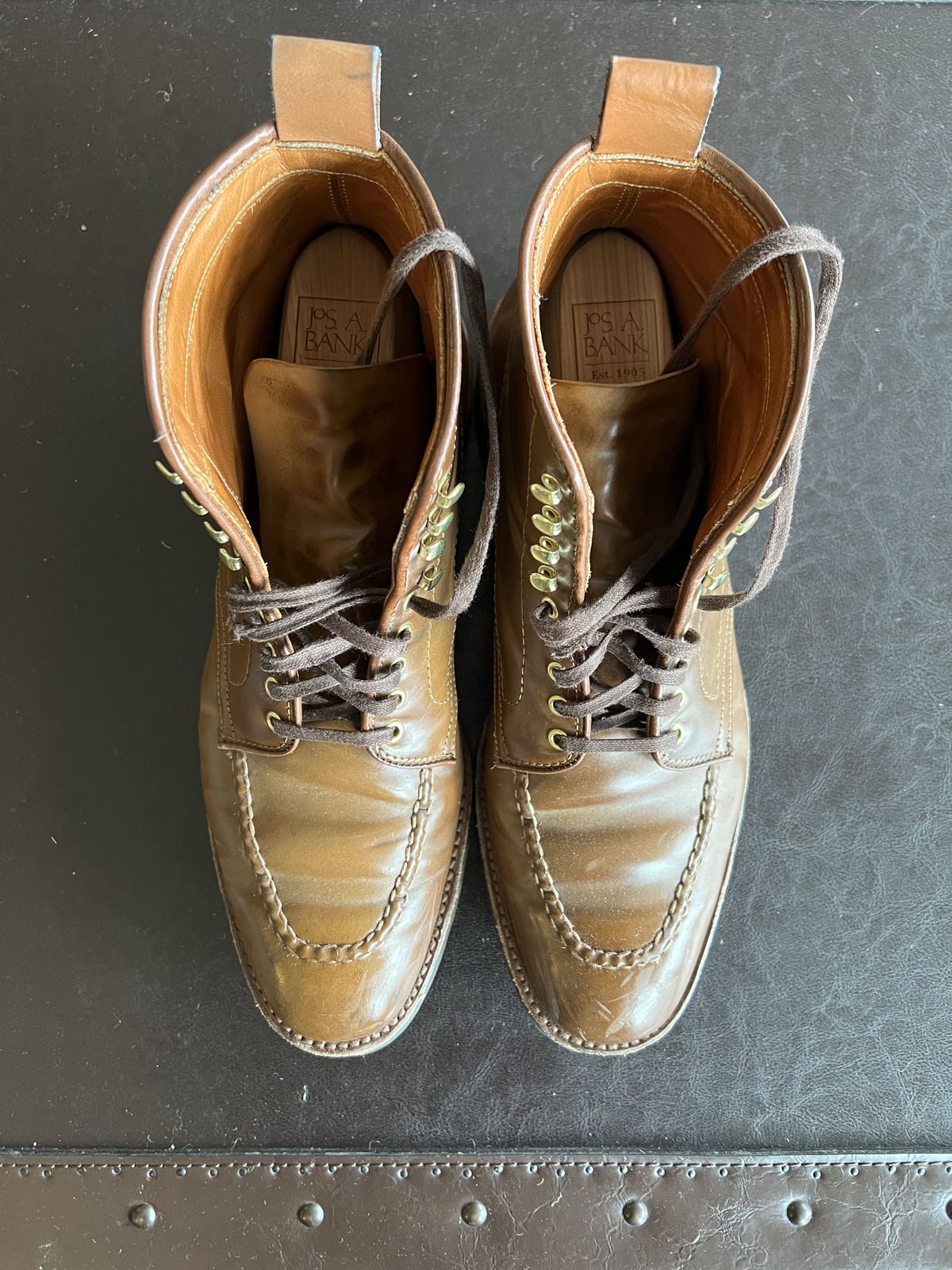 Photo by patinathunderdome on February 4, 2022 of the Alden Indy Boot in Horween Whisky Shell Cordovan.