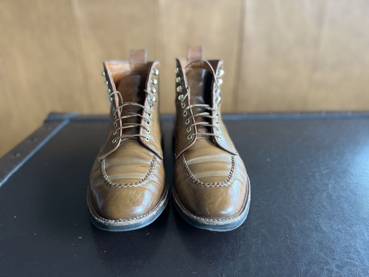 Photo by patinathunderdome on March 4, 2022 of the Alden Indy Boot in Horween Whisky Shell Cordovan.