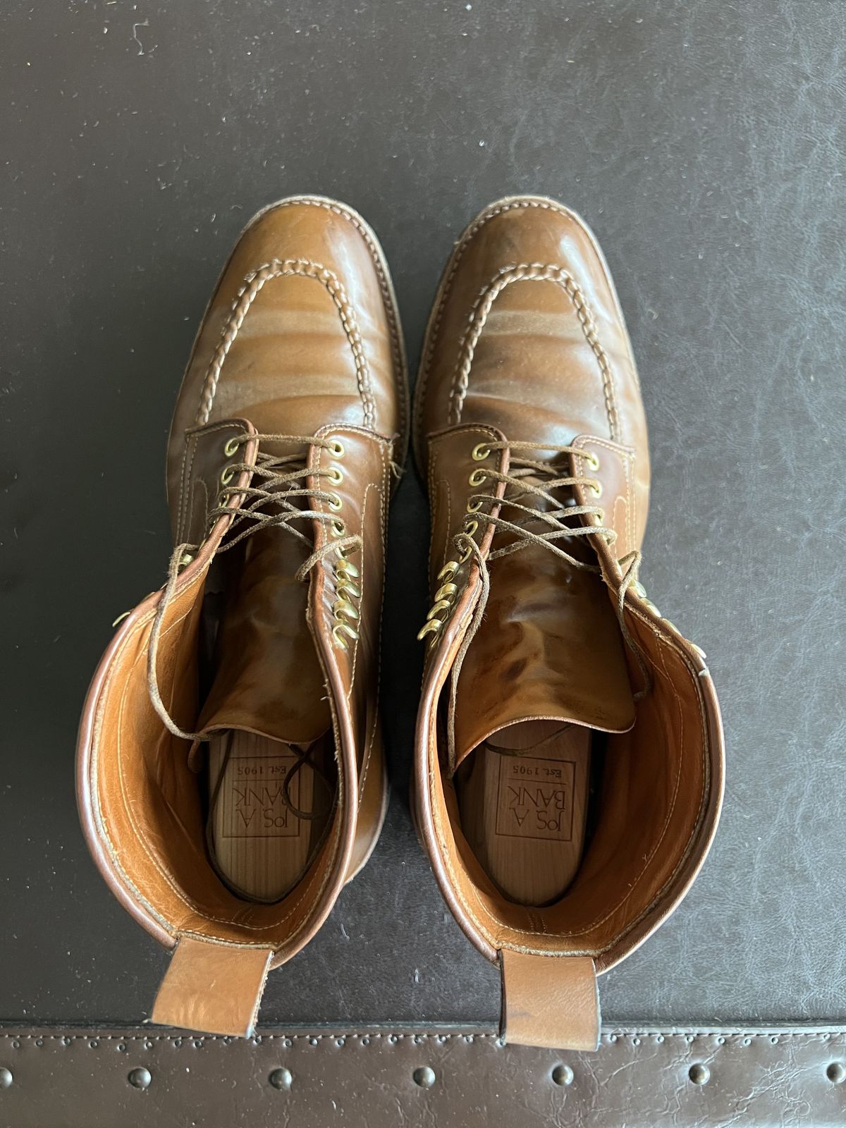 Photo by patinathunderdome on April 3, 2022 of the Alden Indy Boot in Horween Whisky Shell Cordovan.