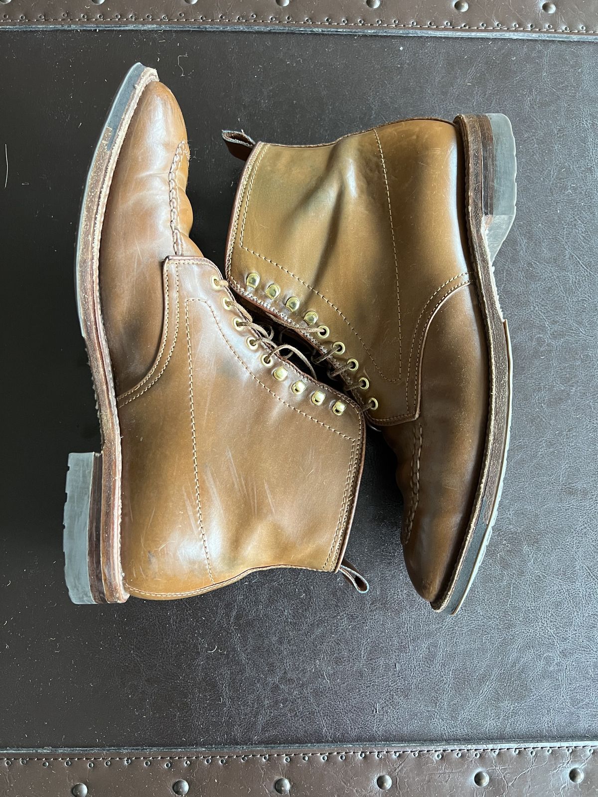 Photo by patinathunderdome on April 3, 2022 of the Alden Indy Boot in Horween Whisky Shell Cordovan.