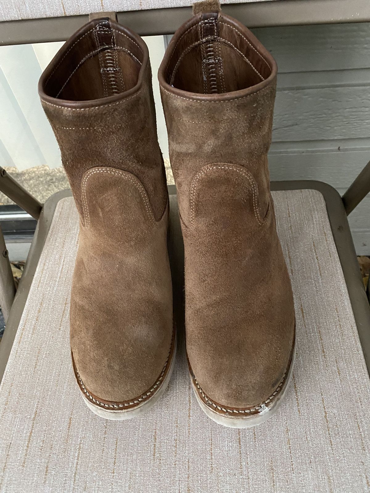 Photo by patinathunderdome on November 2, 2021 of the Viberg Roper Boot in Horween Natural Chromexcel Roughout.