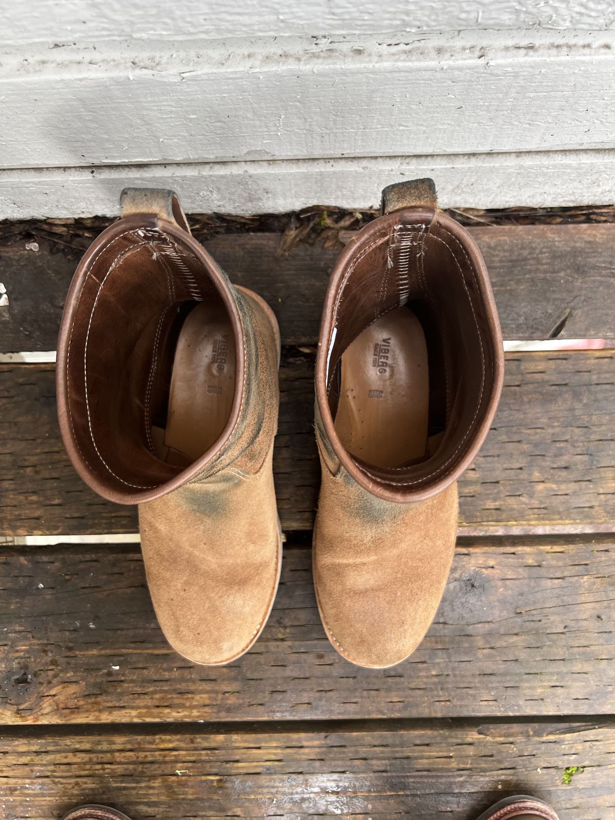 Photo by patinathunderdome on March 3, 2022 of the Viberg Roper Boot in Horween Natural Chromexcel Roughout.