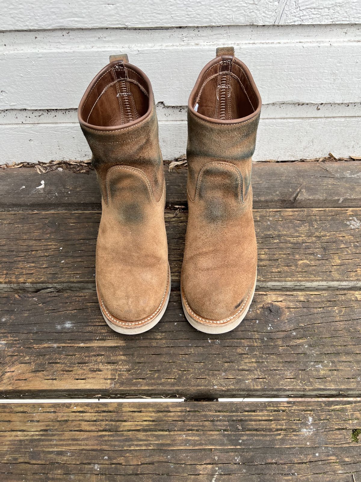 Photo by patinathunderdome on April 3, 2022 of the Viberg Roper Boot in Horween Natural Chromexcel Roughout.