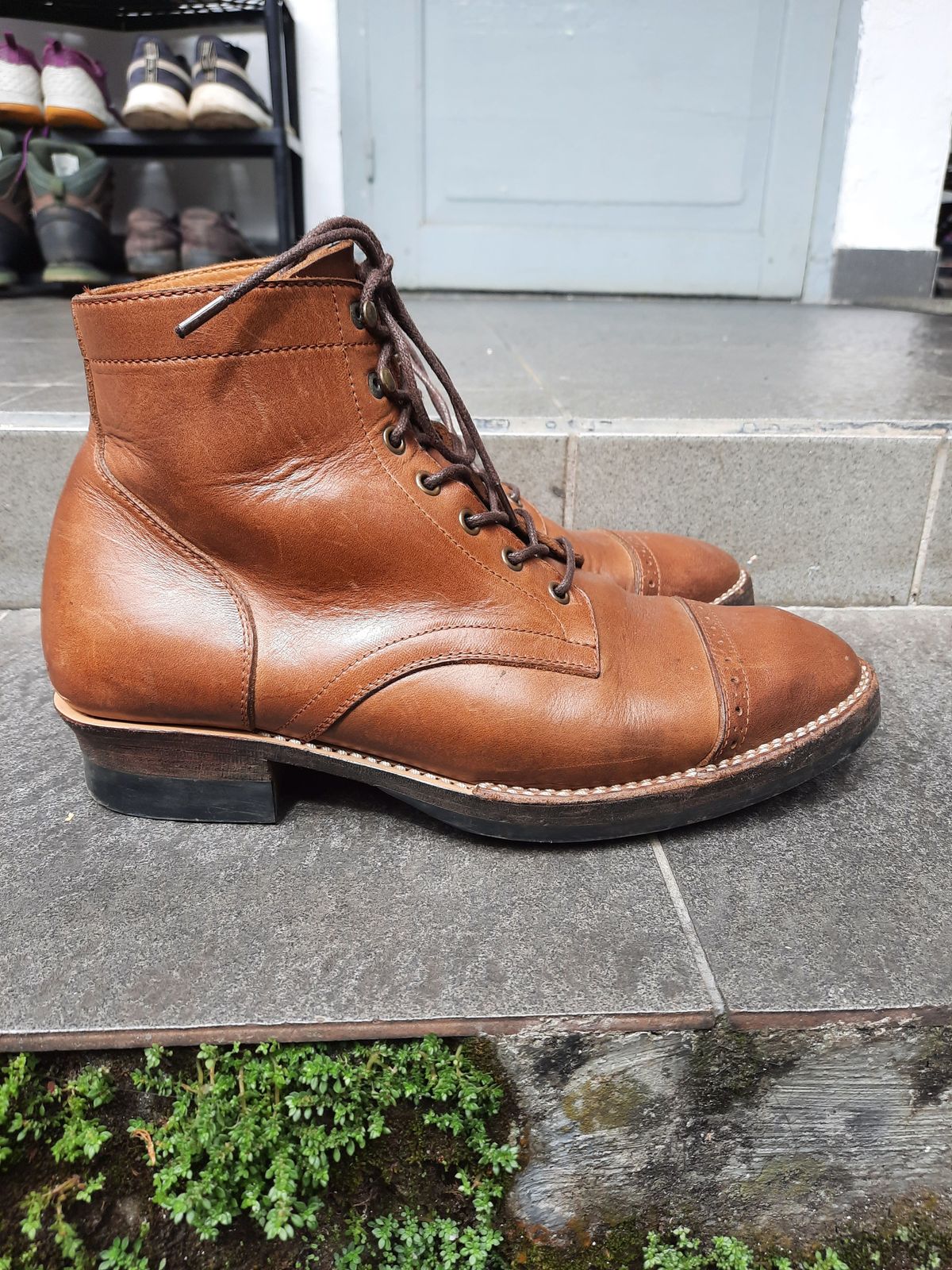 Photo by patinathunderdome on March 6, 2022 of the Junkard SC2089 in Horween Natural Chromexcel.