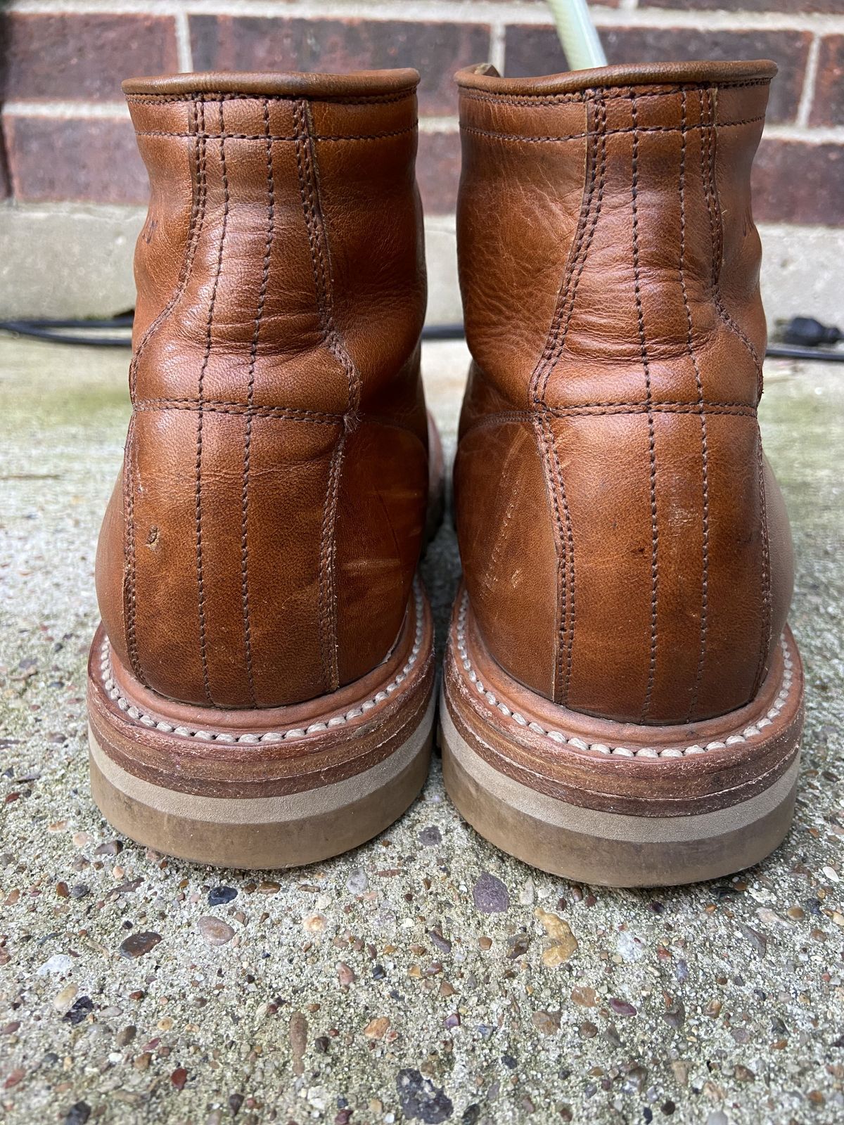 Photo by patinathunderdome on January 3, 2022 of the Unmarked Archie Boots in Chahin Armagnac Heavy Cowhide.