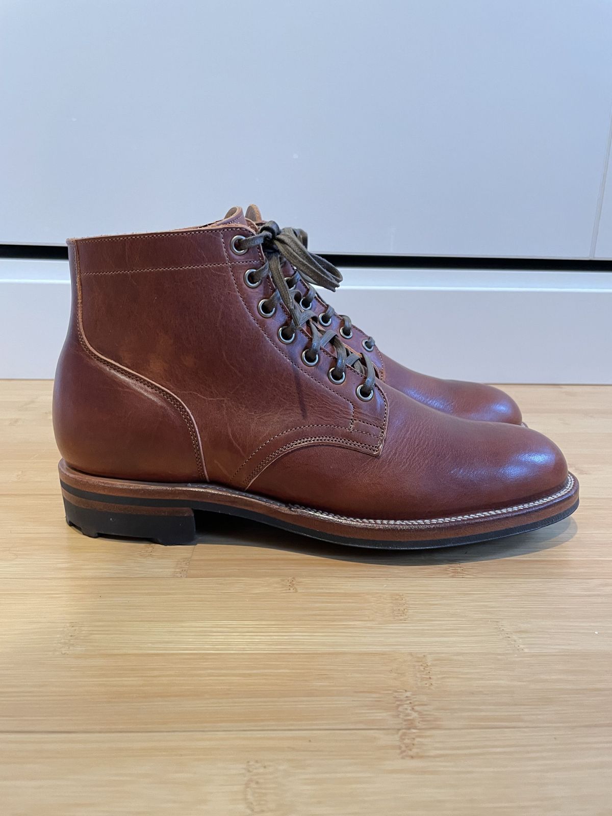 Photo by patinathunderdome on October 5, 2021 of the Viberg Service Boot in Horween Burned Oak Dublin.