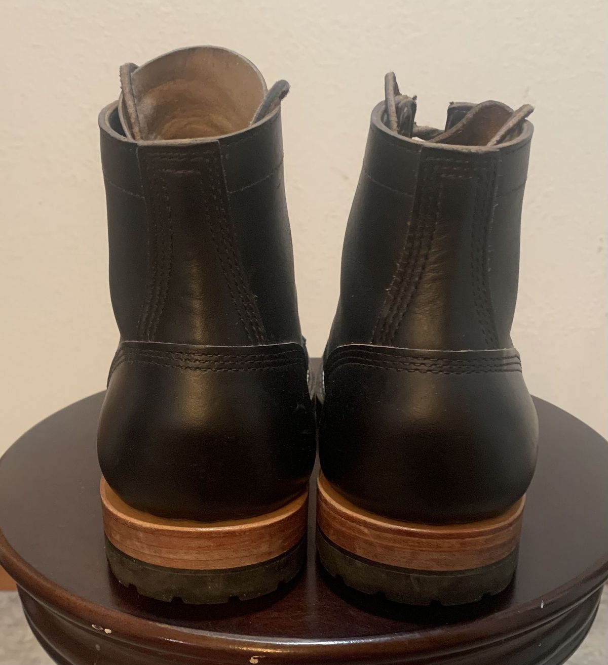 Photo by patinathunderdome on December 6, 2021 of the White's MP-Sherman Toe Cap in Horween Black Chromexcel Horsehide.