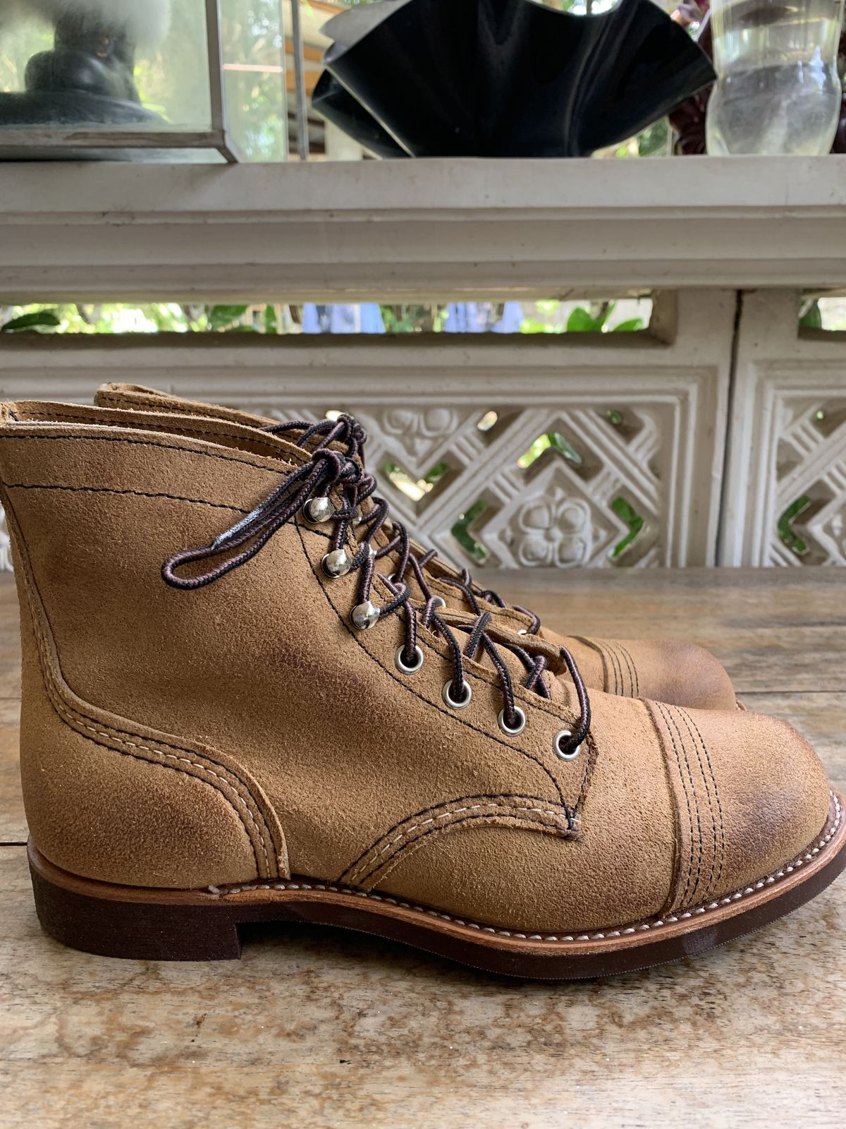 Photo by patinathunderdome on October 1, 2021 of the Red Wing Iron Ranger in S.B. Foot Hawthorne Muleskinner.