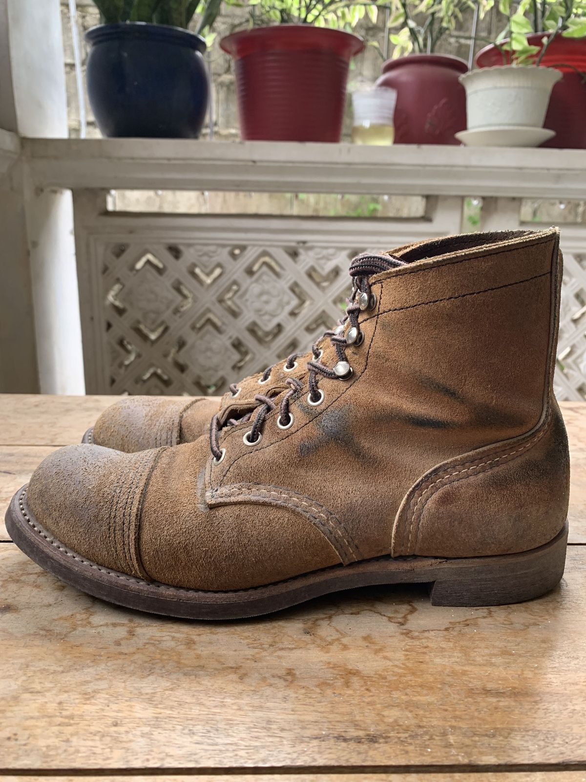 Photo by patinathunderdome on December 3, 2021 of the Red Wing Iron Ranger in S.B. Foot Hawthorne Muleskinner.