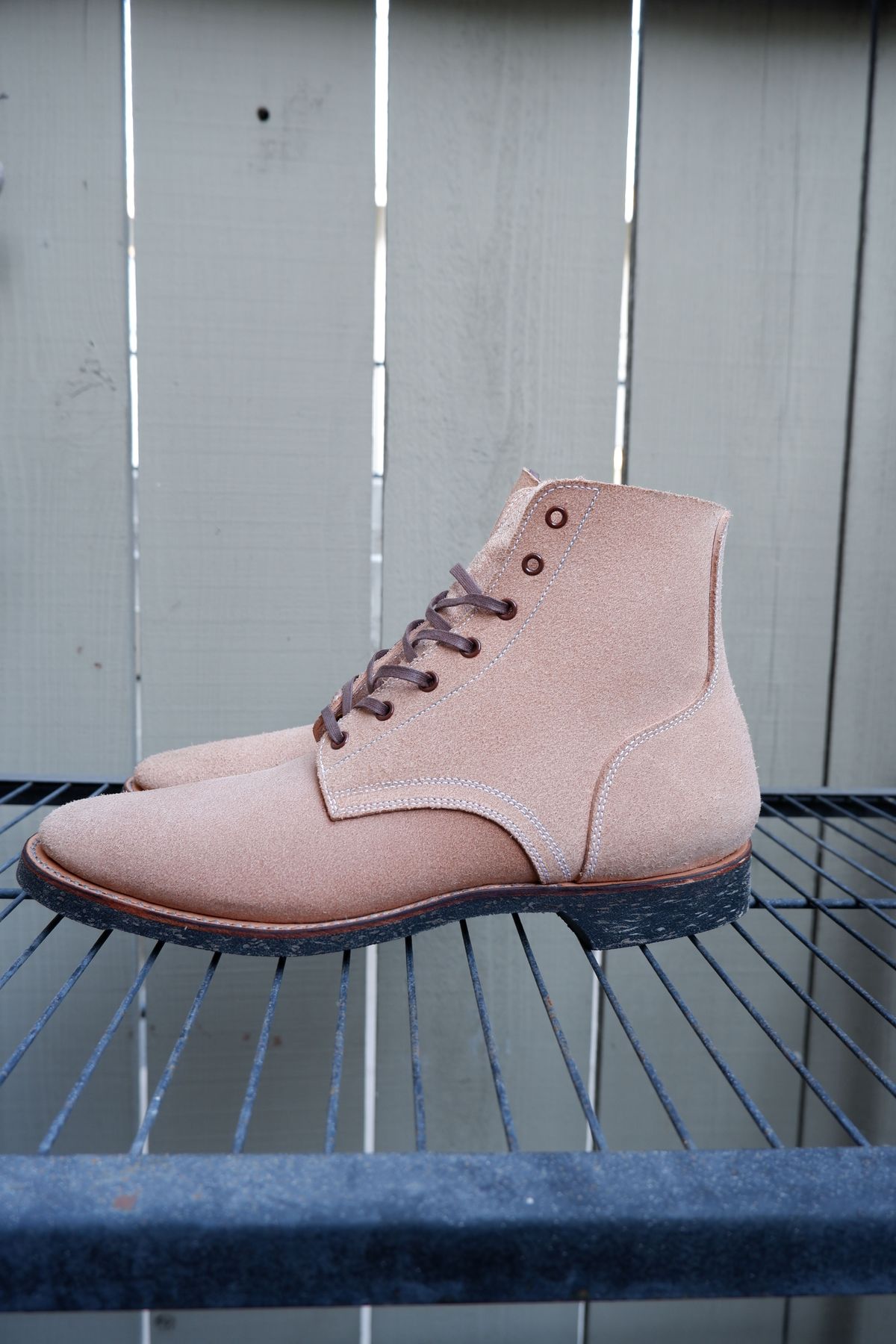 Photo by patinathunderdome on October 1, 2021 of the Clinch Yeager Boots in Wickett & Craig Natural Latigo Roughout.