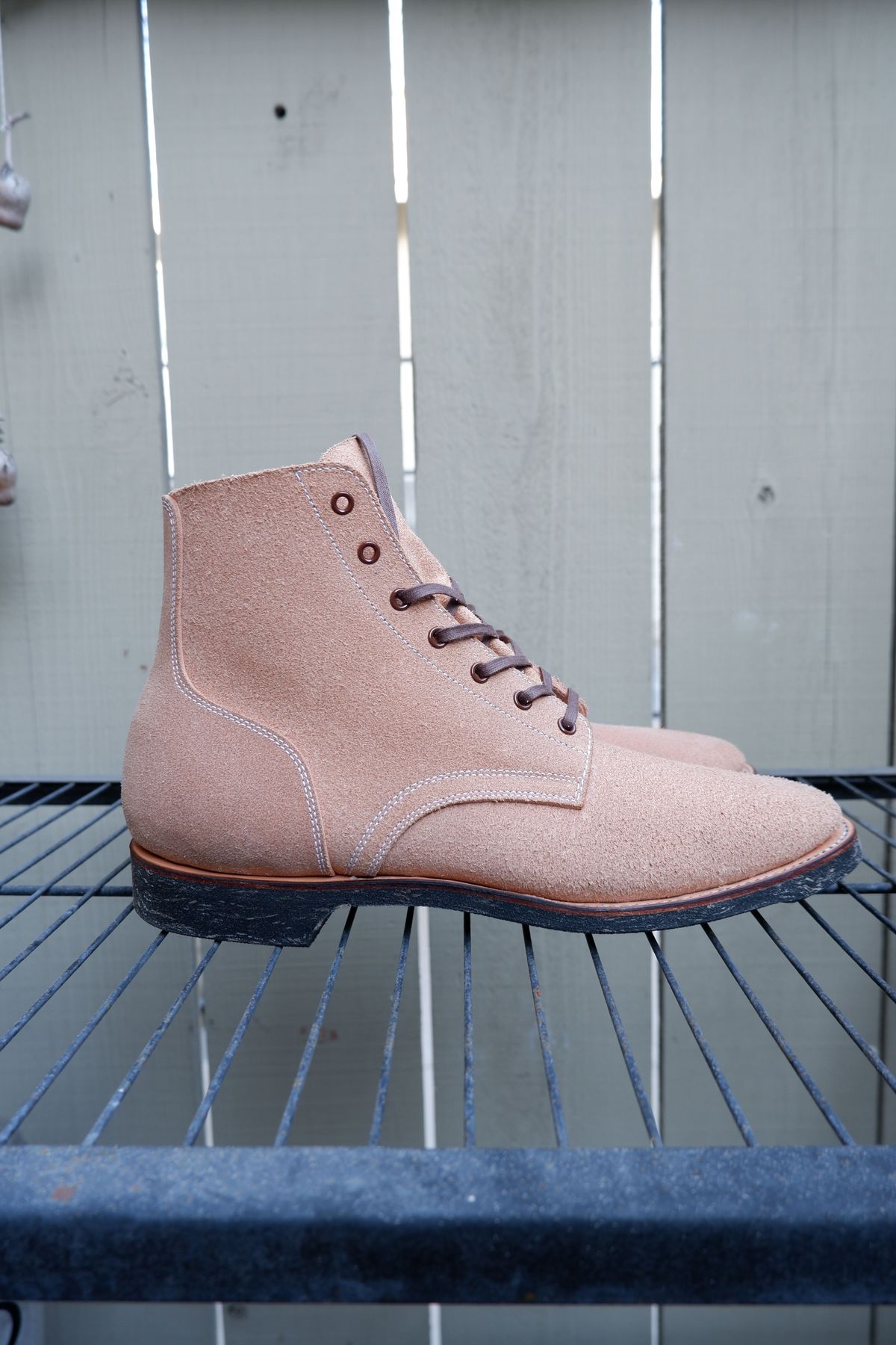 Photo by patinathunderdome on October 1, 2021 of the Clinch Yeager Boots in Wickett & Craig Natural Latigo Roughout.