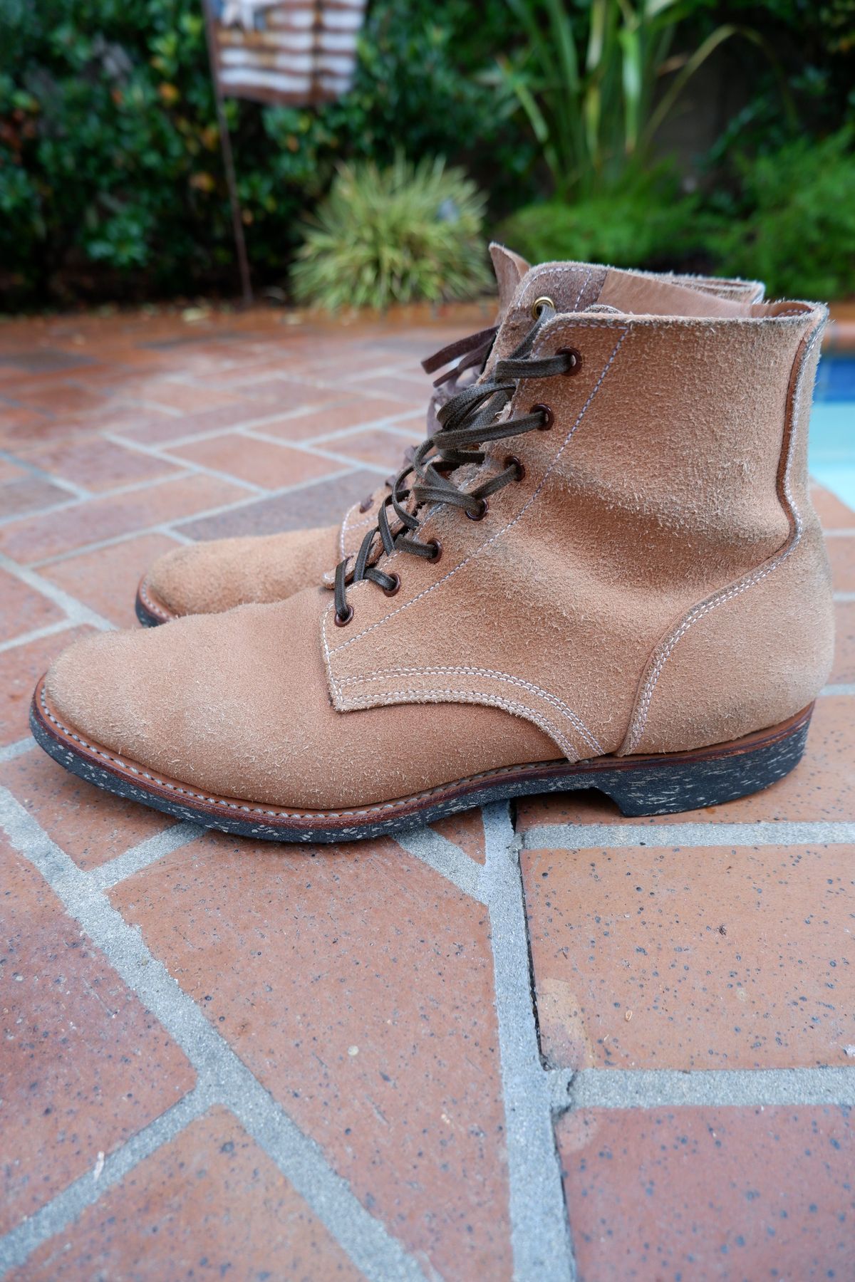 Photo by patinathunderdome on November 3, 2021 of the Clinch Yeager Boots in Wickett & Craig Natural Latigo Roughout.