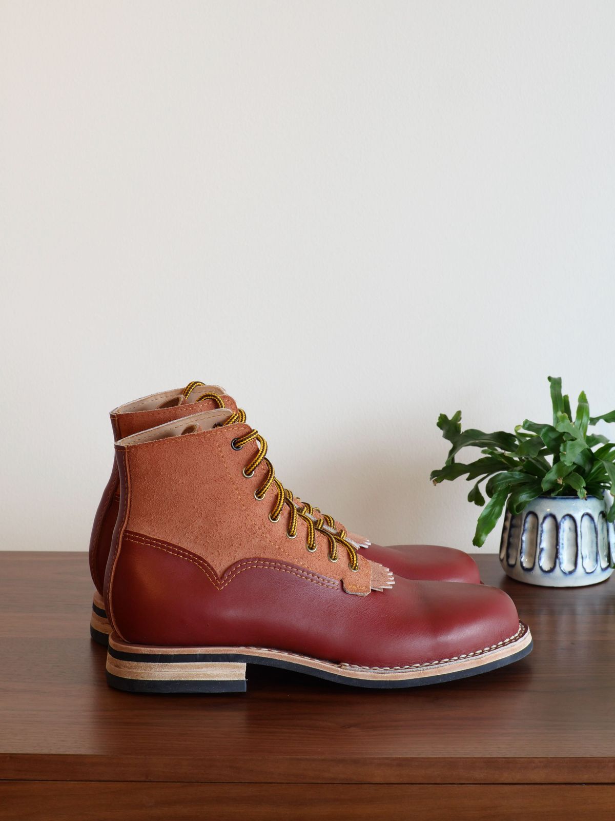 Photo by patinathunderdome on October 1, 2021 of the Self-Made in Rodbrun Chrome Tan.