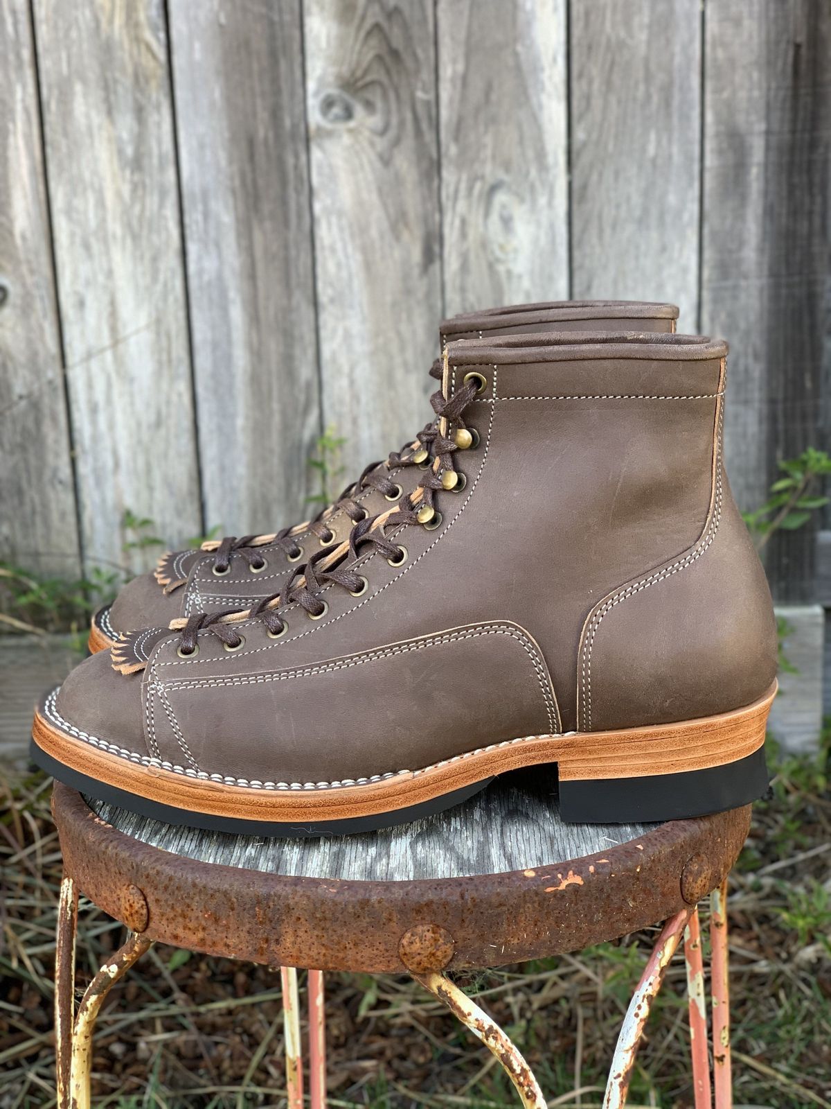 Photo by patinathunderdome on November 6, 2021 of the Monroe 19916 Monkey Boot in Maryam T. Moro Horsebutt.