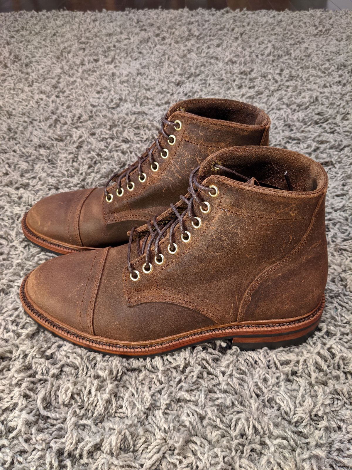 Photo by patinathunderdome on September 30, 2021 of the Parkhurst The Richmond in C.F. Stead Wheatbuck Waxy Commander Suede.