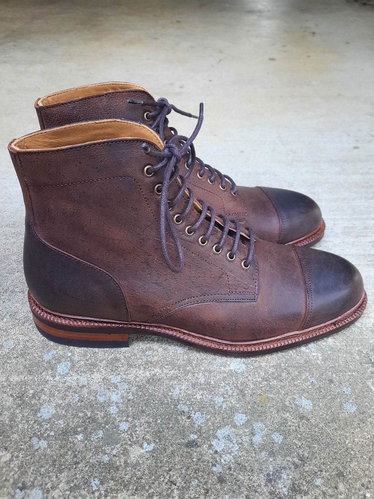 Photo by patinathunderdome on October 1, 2021 of the Meermin Jumper Boot in C.F. Stead Snuff Waxed Kudu.