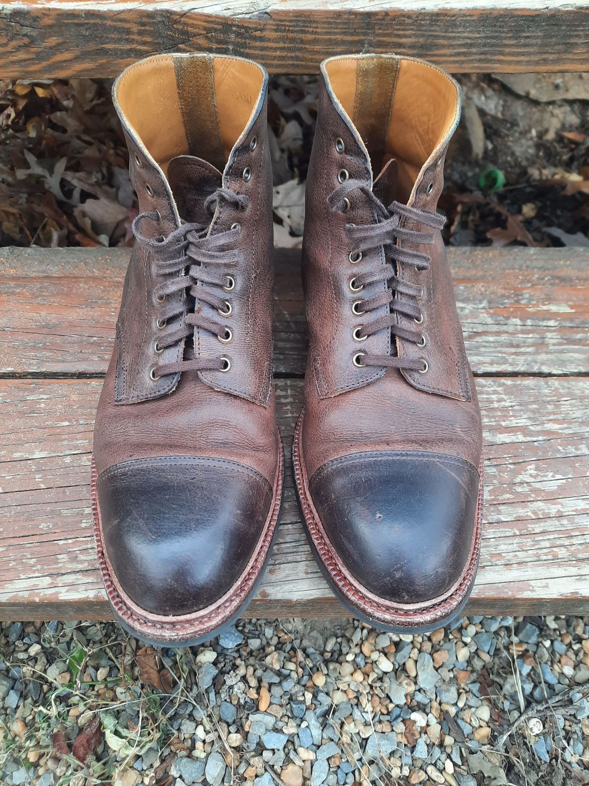 Photo by patinathunderdome on December 1, 2021 of the Meermin Jumper Boot in C.F. Stead Snuff Waxed Kudu.