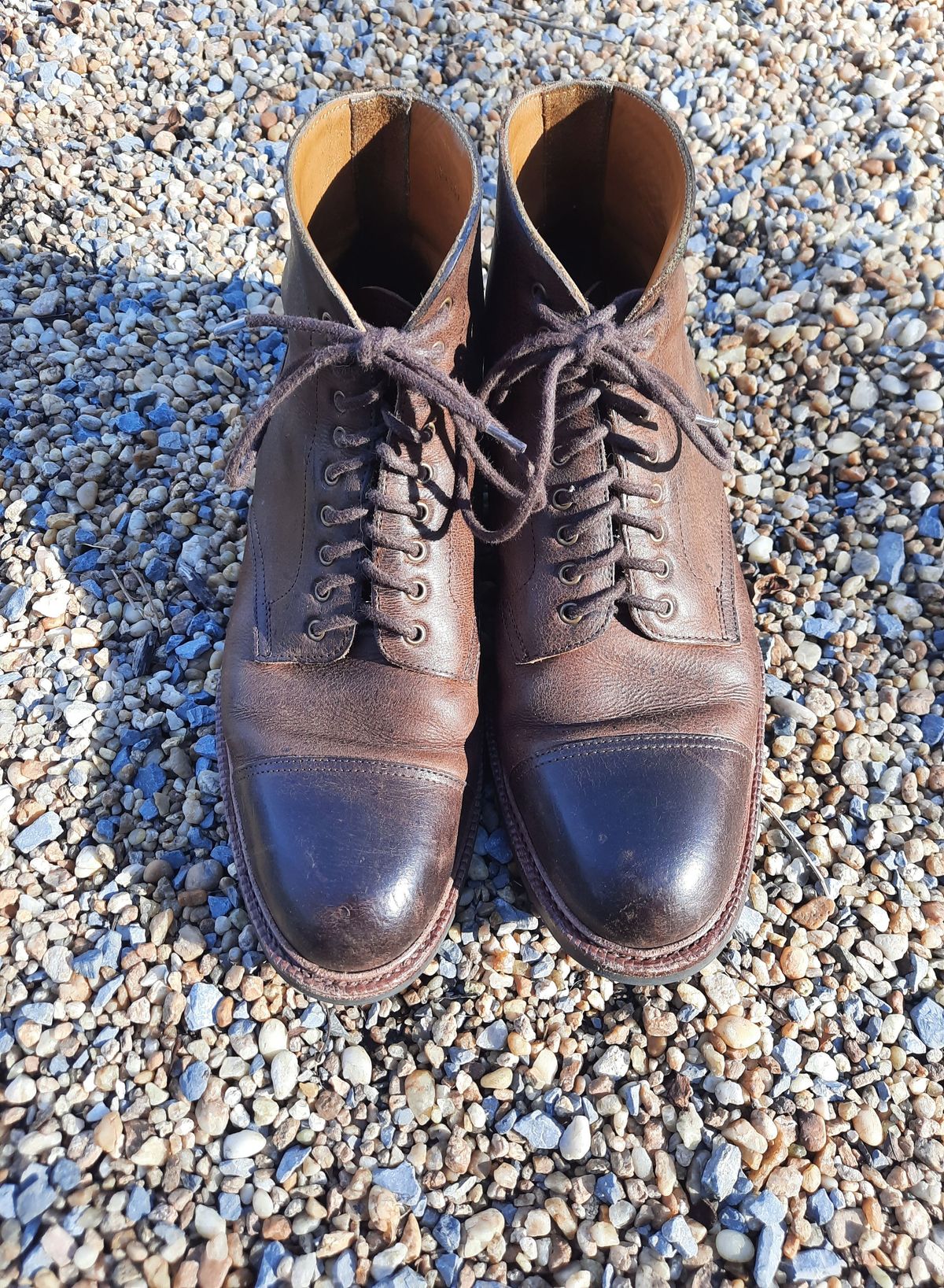 Photo by patinathunderdome on January 4, 2022 of the Meermin Jumper Boot in C.F. Stead Snuff Waxed Kudu.