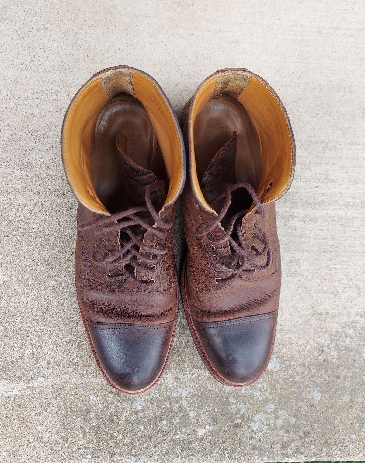 Photo by patinathunderdome on April 5, 2022 of the Meermin Jumper Boot in C.F. Stead Snuff Waxed Kudu.