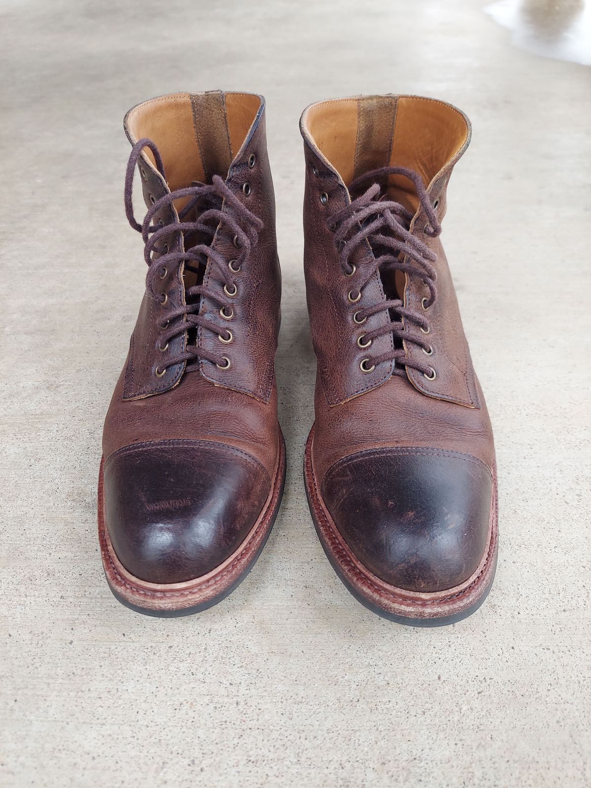 Photo by patinathunderdome on May 4, 2022 of the Meermin Jumper Boot in C.F. Stead Snuff Waxed Kudu.