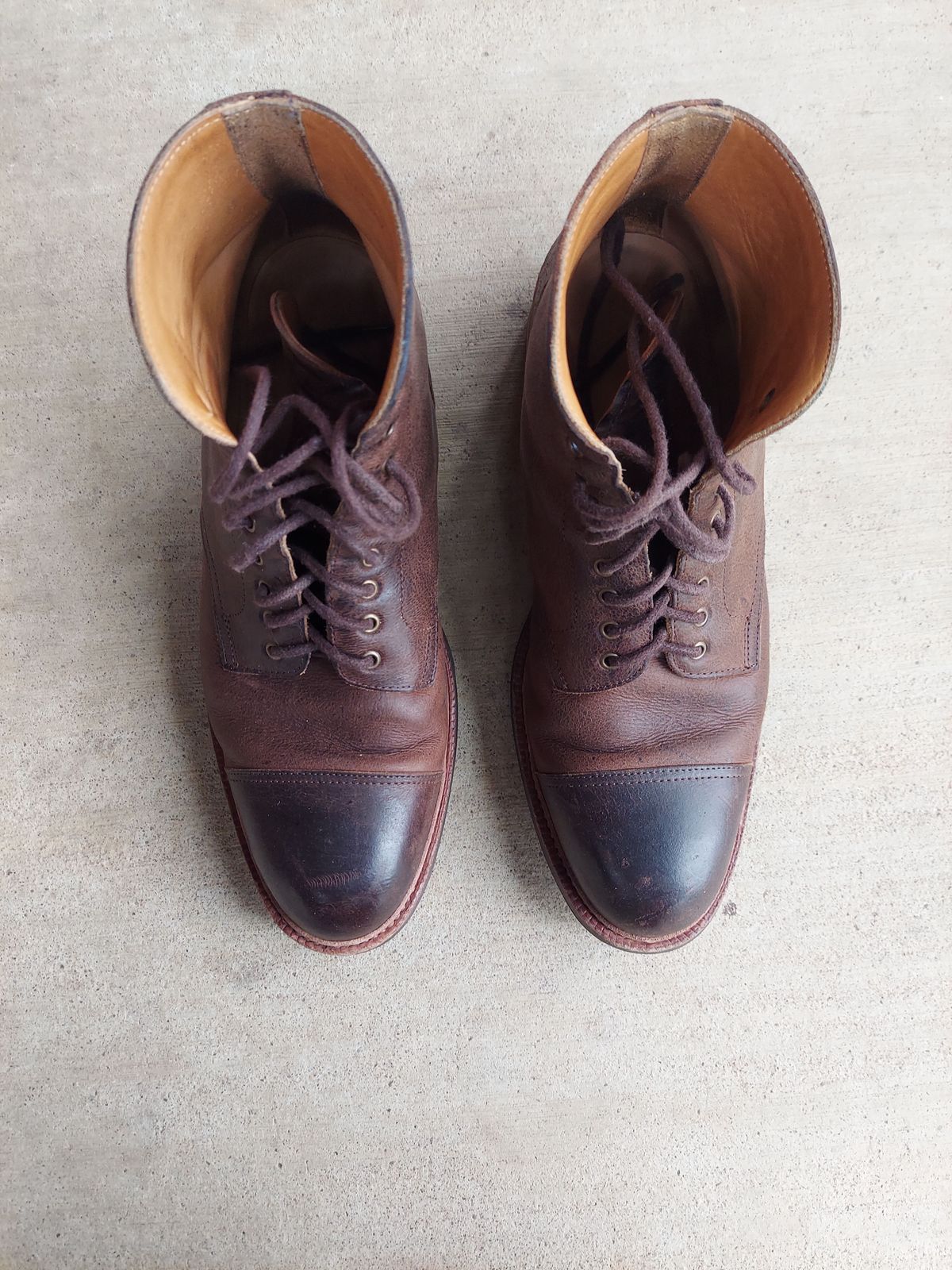 Photo by patinathunderdome on May 4, 2022 of the Meermin Jumper Boot in C.F. Stead Snuff Waxed Kudu.