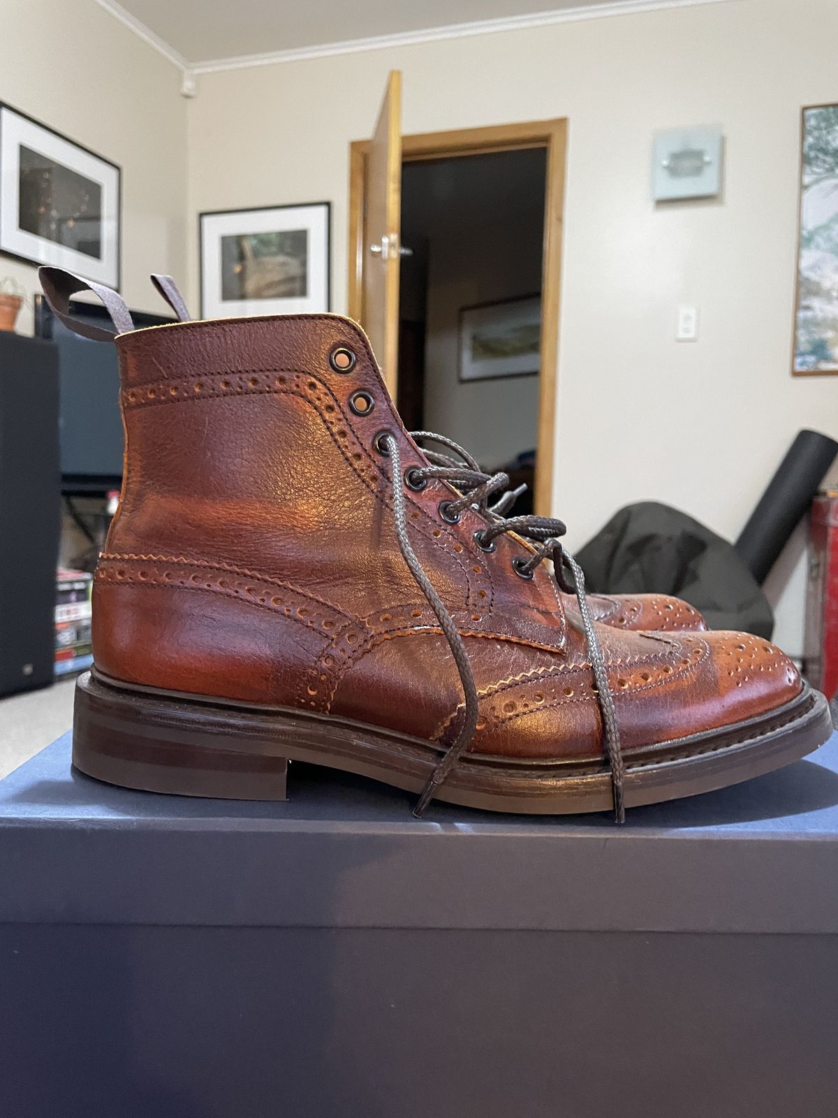 Photo by patinathunderdome on October 4, 2021 of the Tricker's Stow Country Boot in C.F. Stead Caramel Classic Kudu.