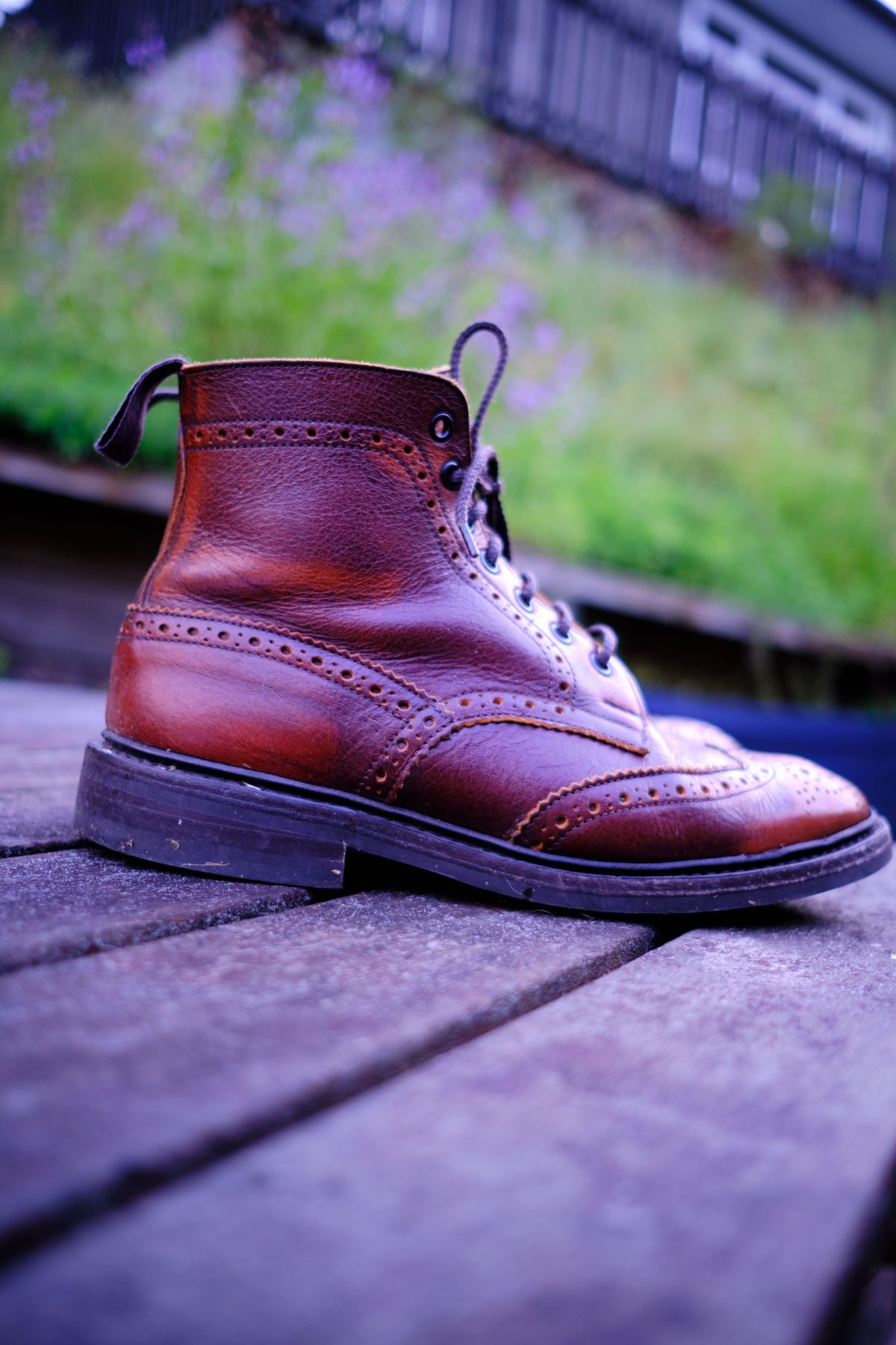 Photo by patinathunderdome on November 6, 2021 of the Tricker's Stow Country Boot in C.F. Stead Caramel Classic Kudu.