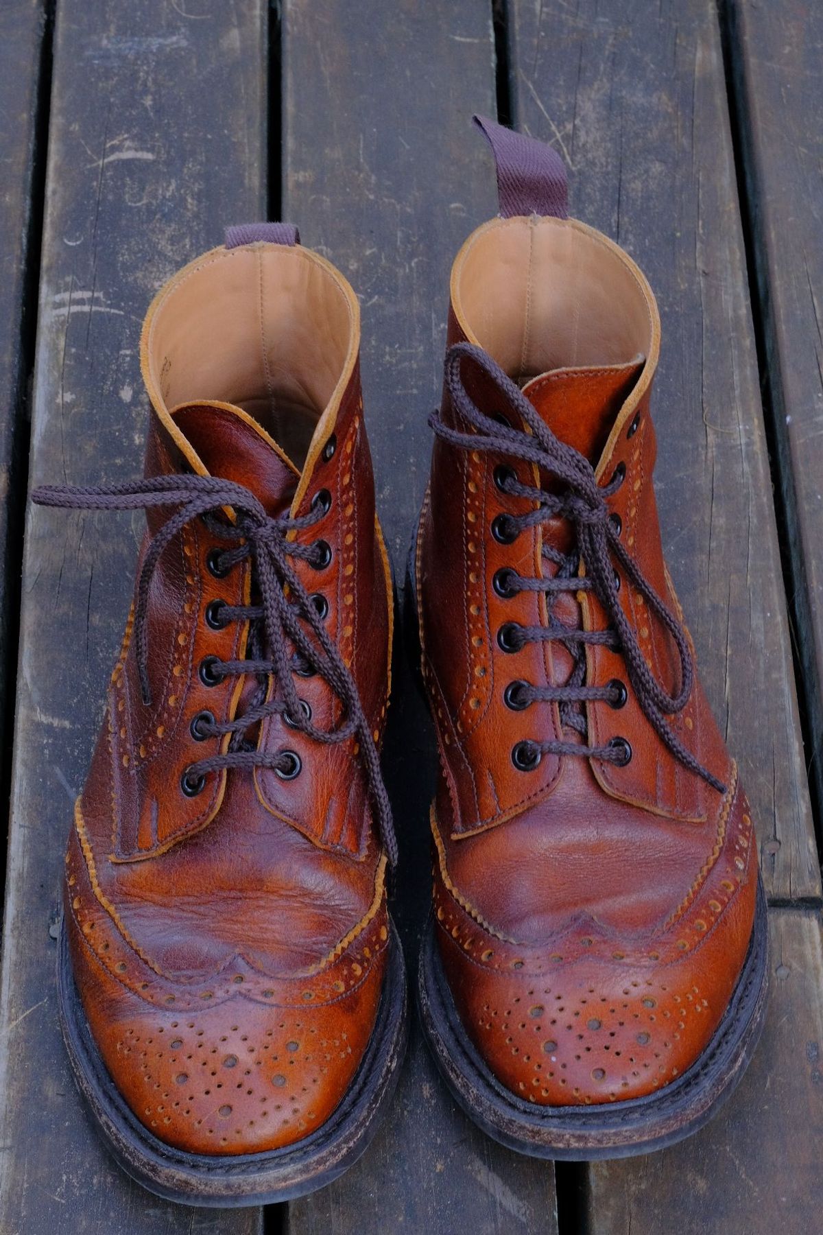 Photo by patinathunderdome on January 5, 2022 of the Tricker's Stow Country Boot in C.F. Stead Caramel Classic Kudu.
