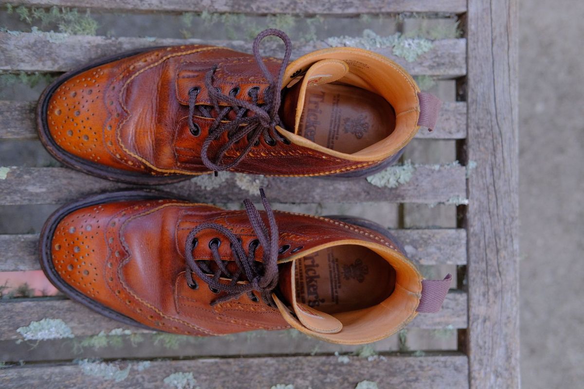 Photo by patinathunderdome on March 5, 2022 of the Tricker's Stow Country Boot in C.F. Stead Caramel Classic Kudu.