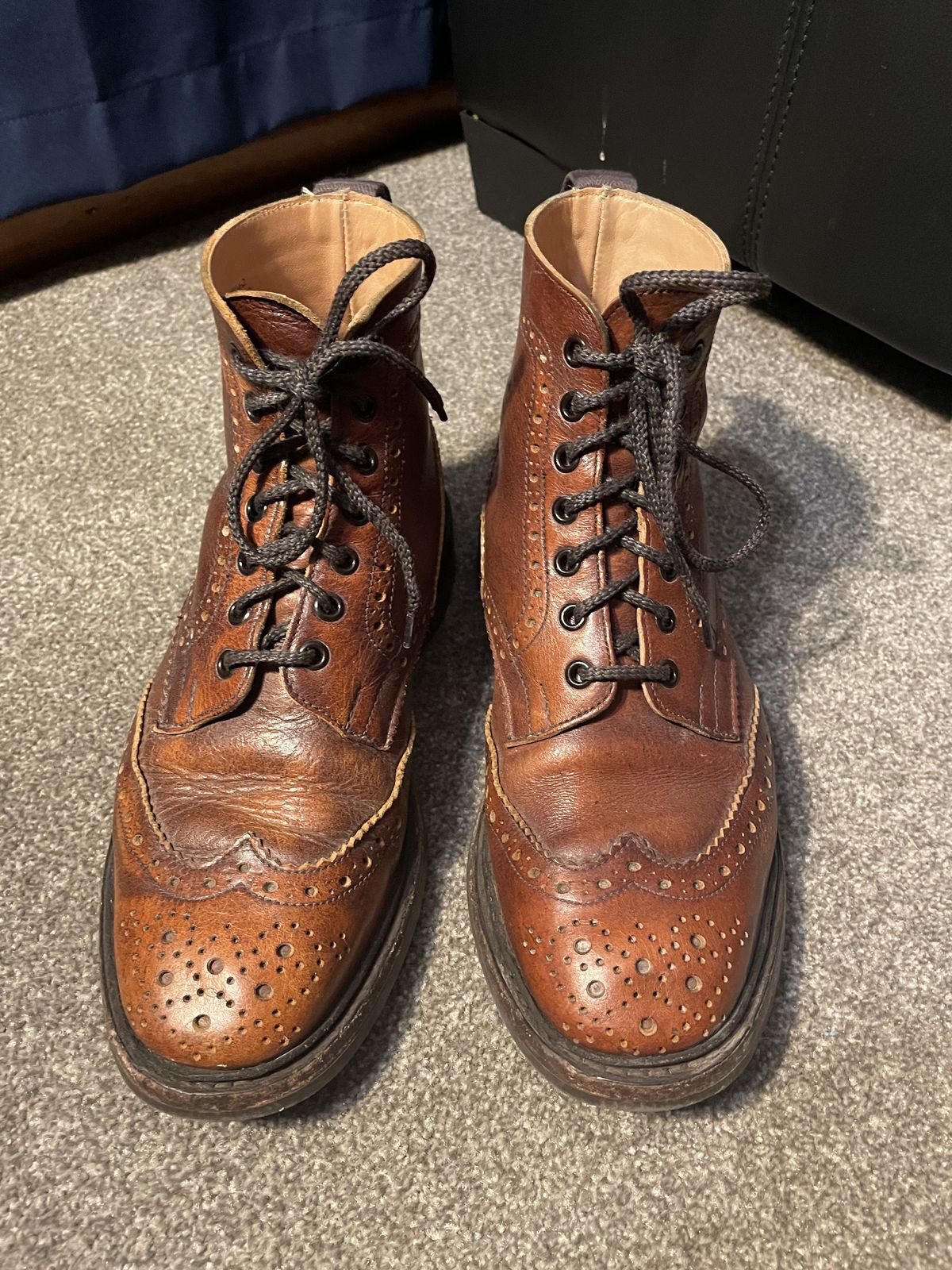 Photo by patinathunderdome on May 5, 2022 of the Tricker's Stow Country Boot in C.F. Stead Caramel Classic Kudu.