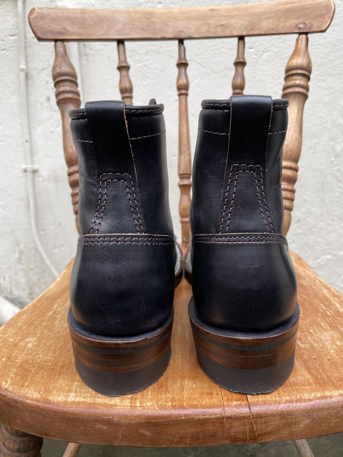 Photo by patinathunderdome on September 30, 2021 of the Wesco Hendrik in Maryam Black Teacore Horsebutt.